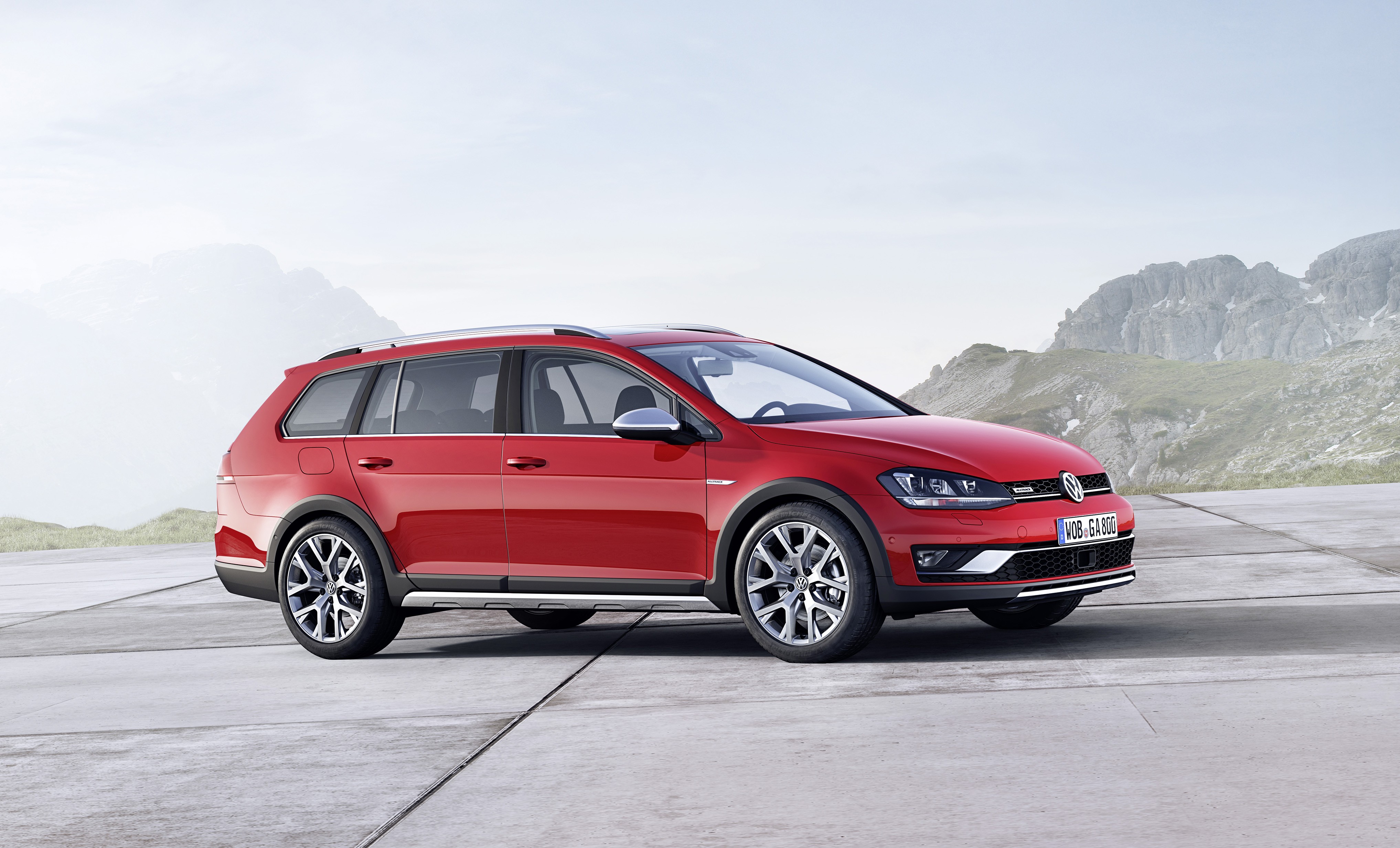 2017 Volkswagen Golf Alltrack Adds OffRoad Style to the