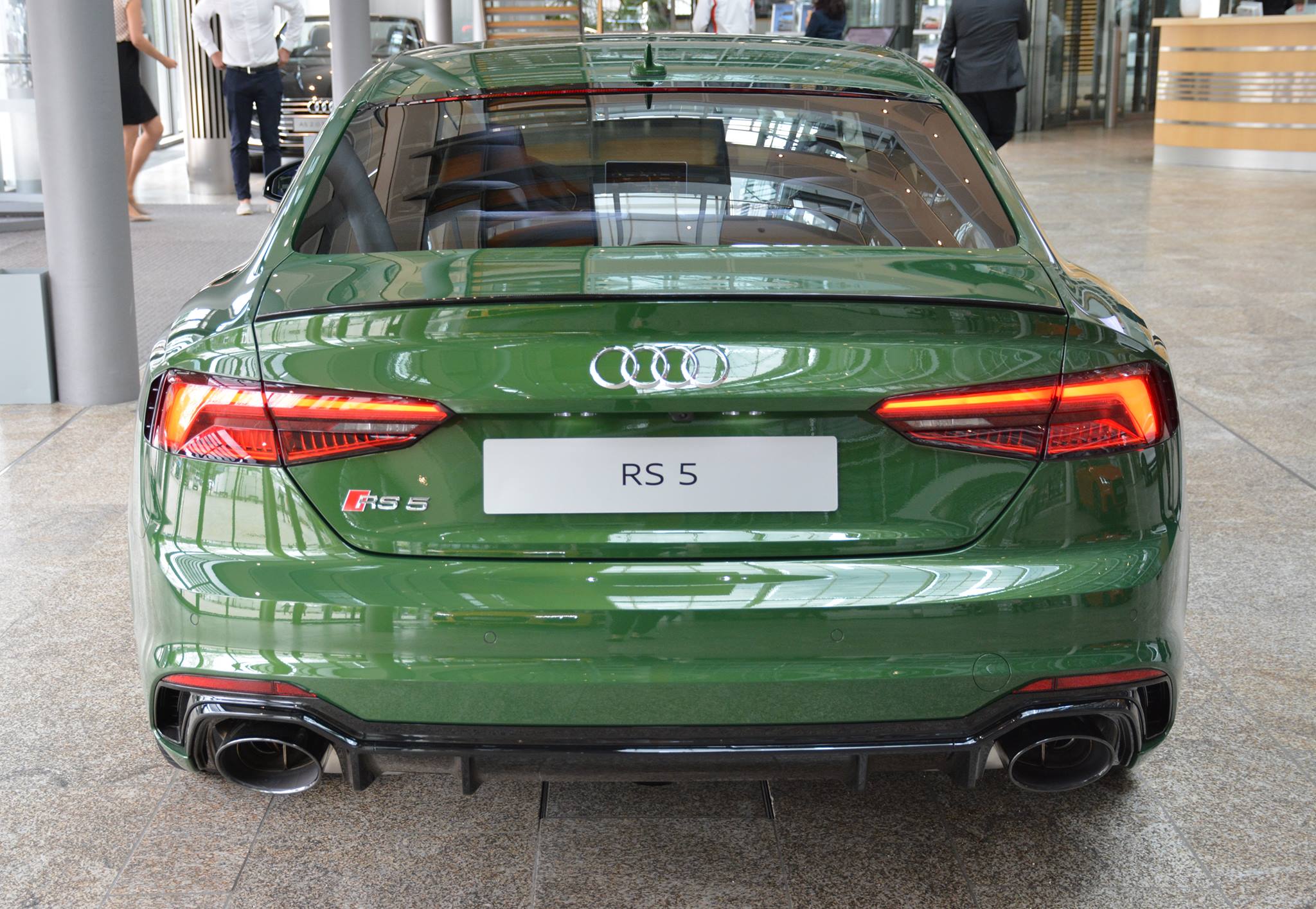 2018-audi-rs5-coupe-in-sonoma-green-spotted-at-audi-forum-ingolstadt_3.jpg