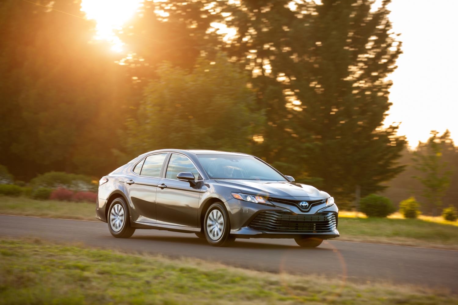 2018 Toyota Camry Rolls Into Dealers This Summer From $23,495 ...
