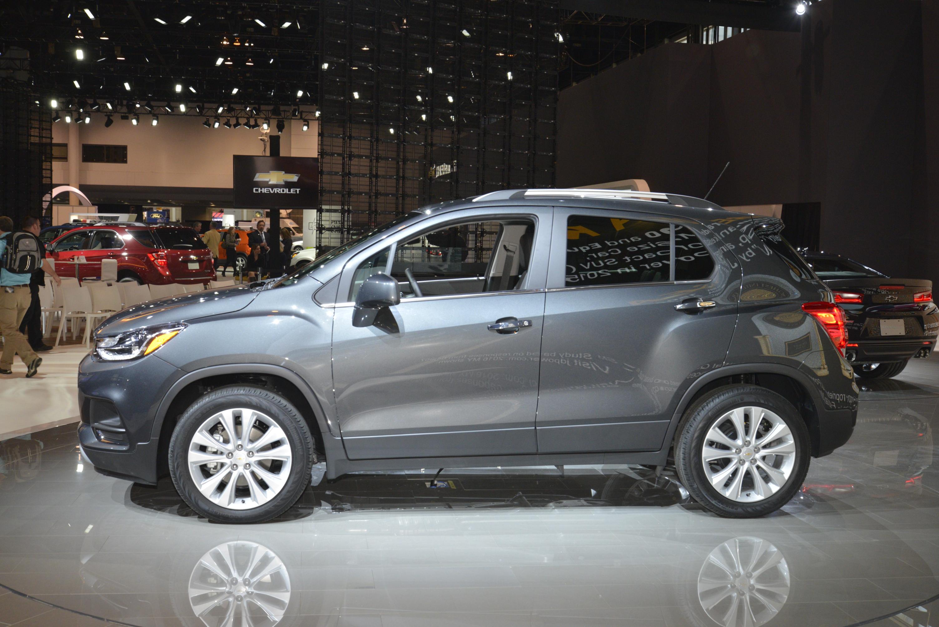 2018 Chevrolet Trax Detailed, Redline Edition Included - autoevolution