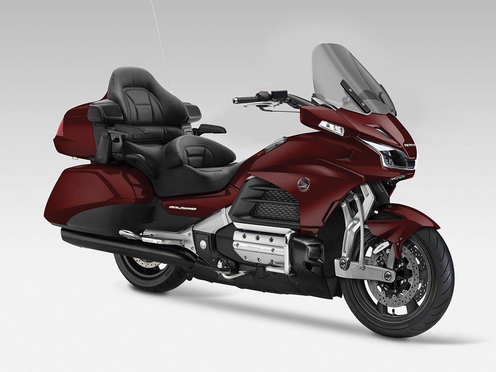 2019 Honda  Gold  Wing  Behemoth Leaks With New Front 