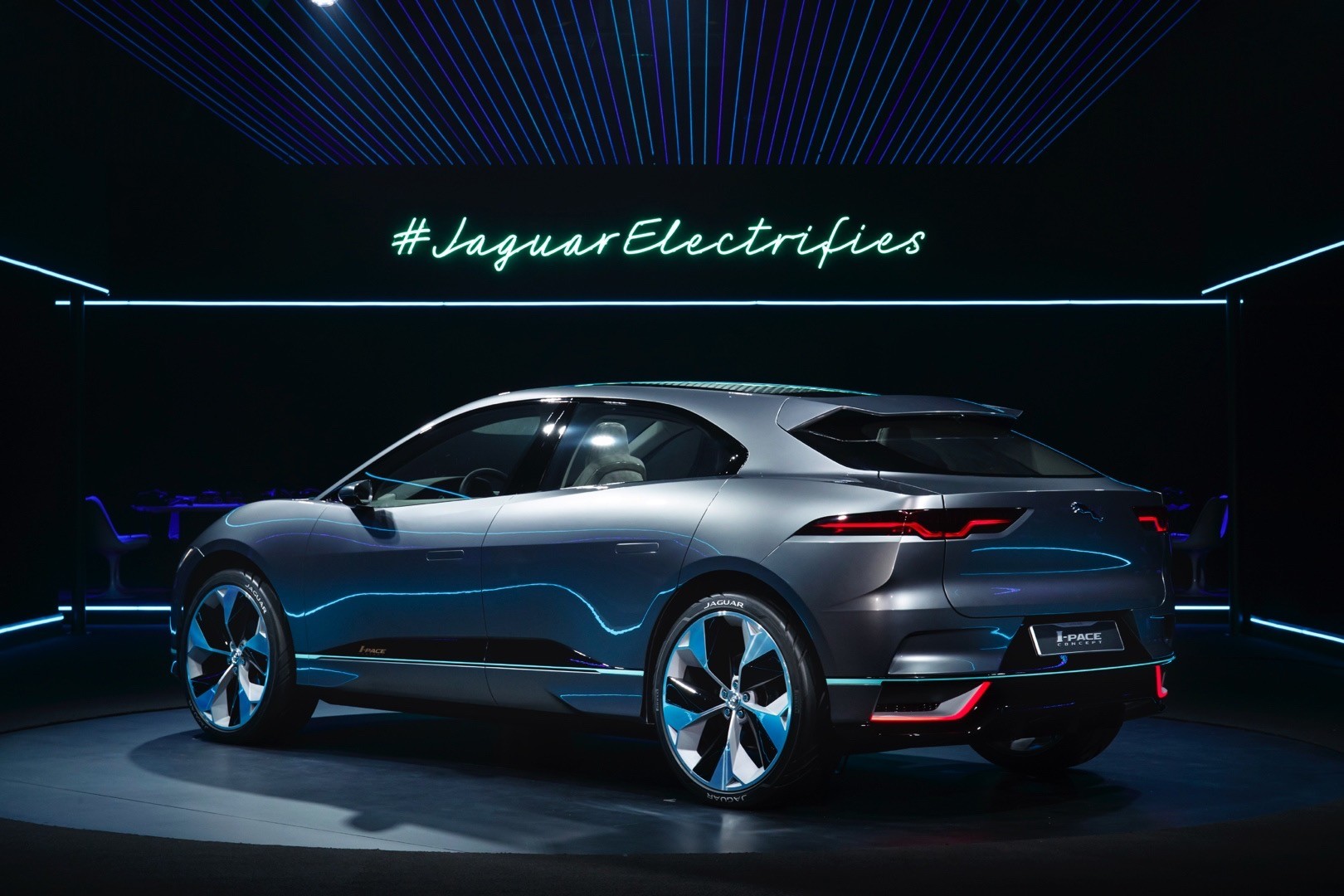 2018 Jaguar I-Pace Electric SUV Previewed by Two-Motor Concept Car - autoevolution
