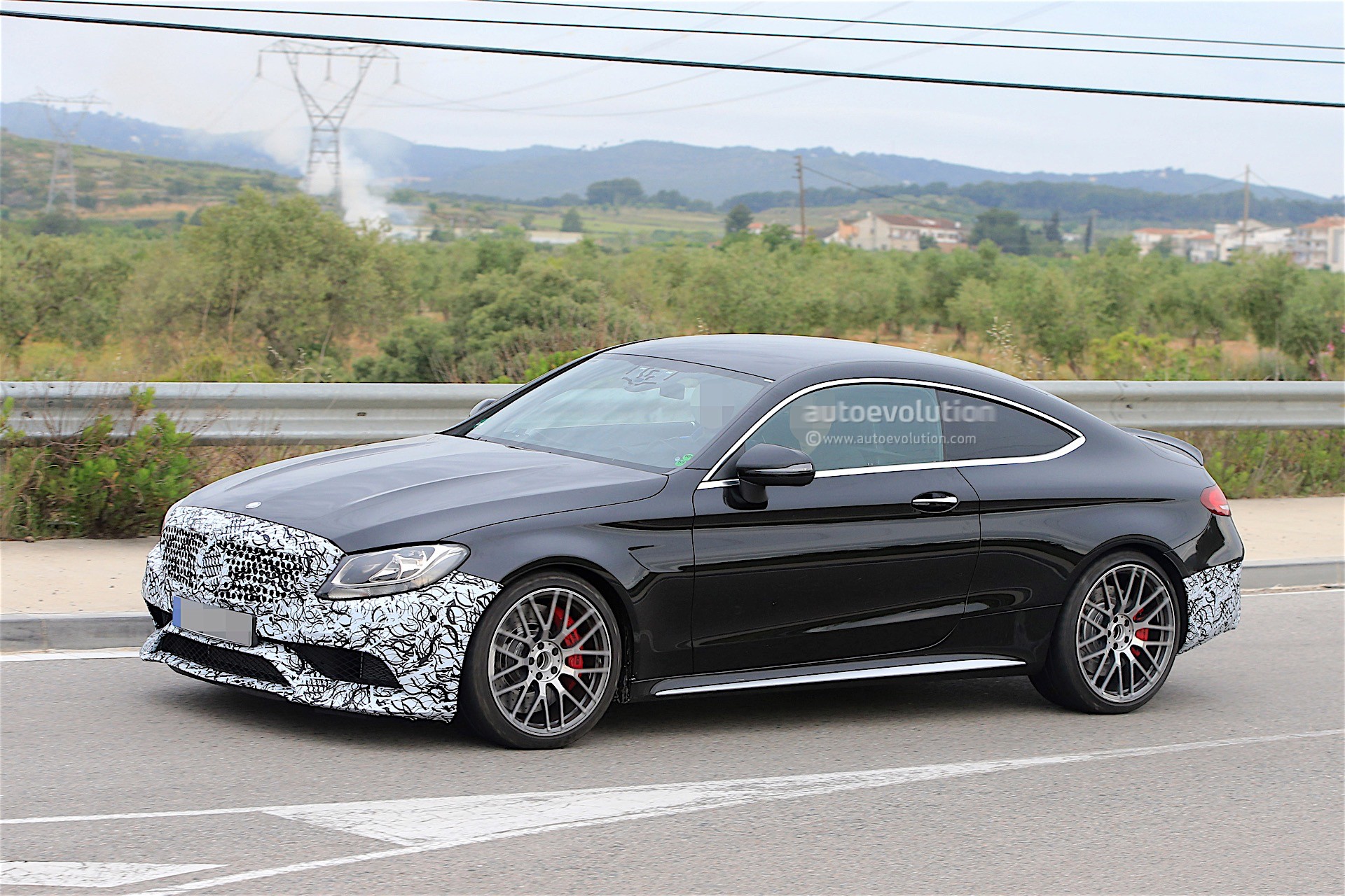 2018 Mercedes-AMG C63 Coupe Facelift Spied for the First 