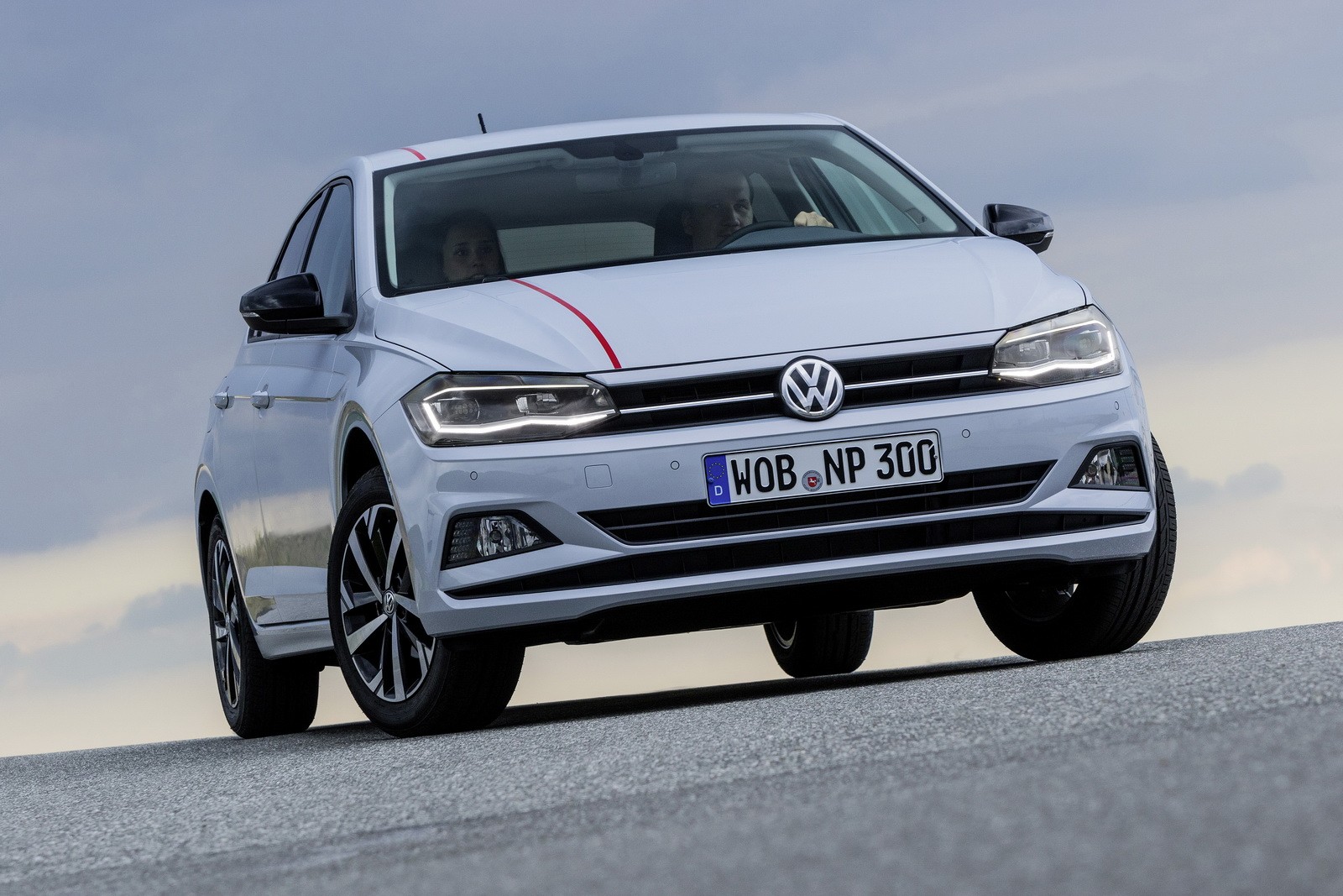 2018 Volkswagen Polo Beats Detailed in New Photos and Videos ...