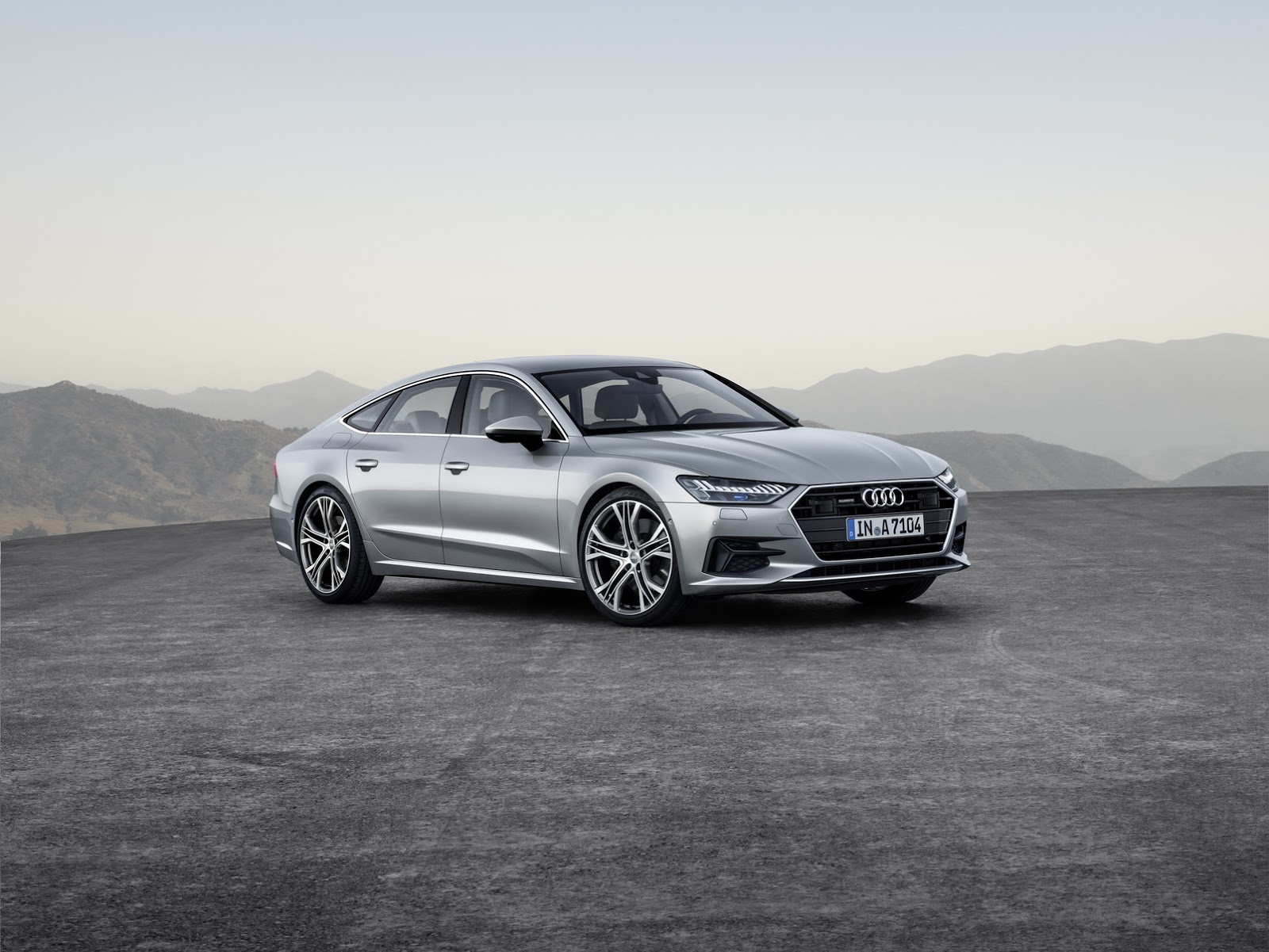 2019 Audi A7 Debuts With More Screens, LEDs and Technology ...