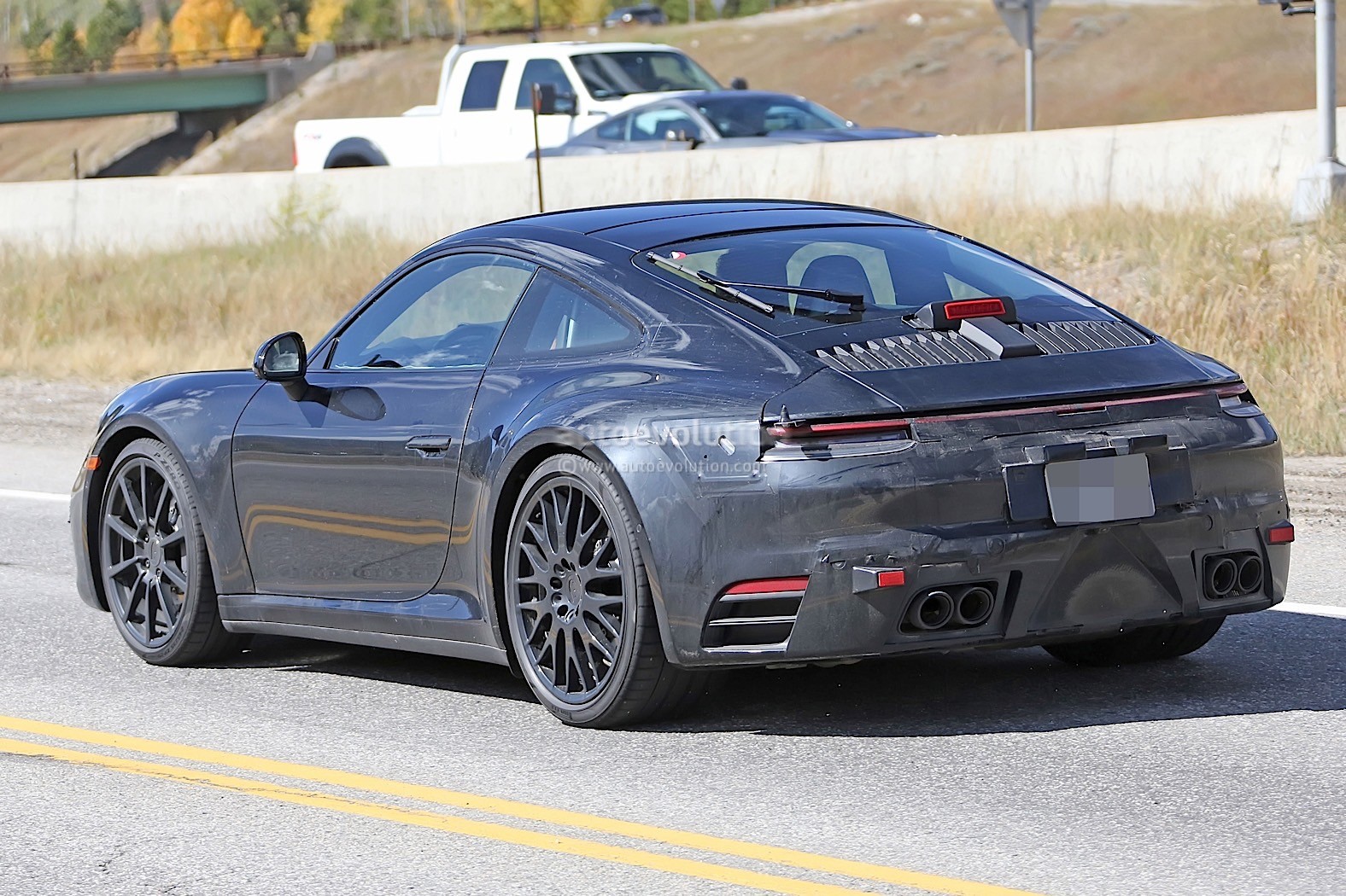 2019 Porsche 911 Tries To Pass as Current Model at