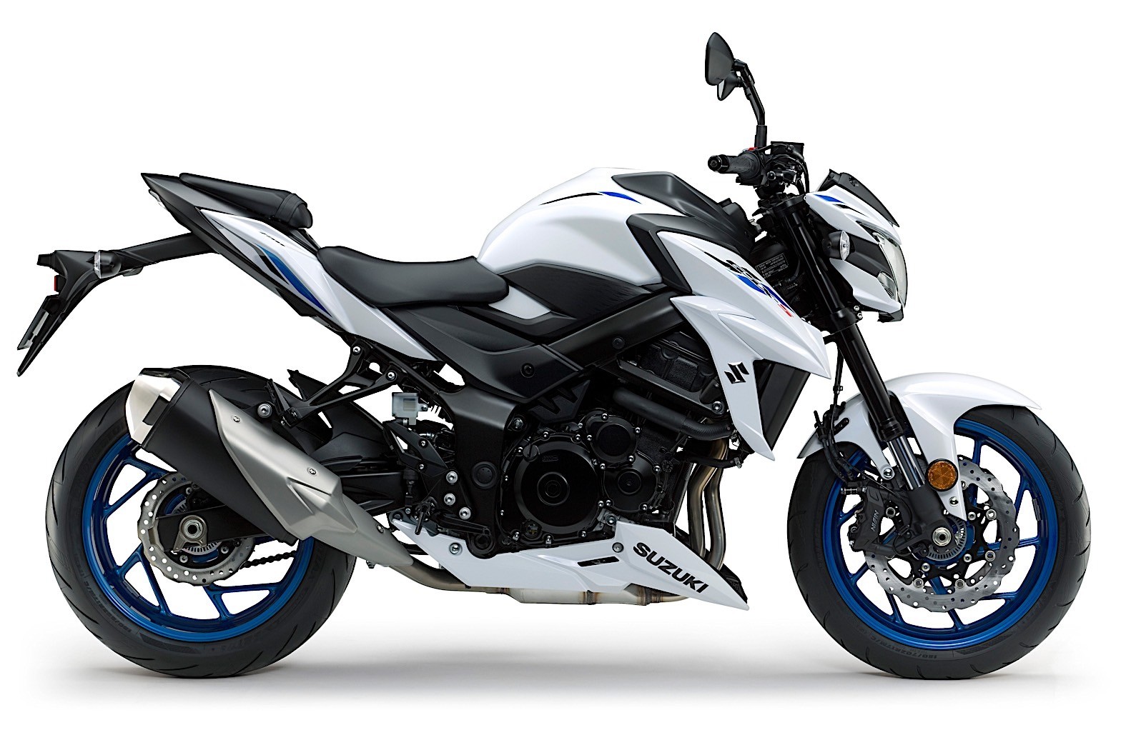 2022 Suzuki Motorcycles Shine in New Colors at the 