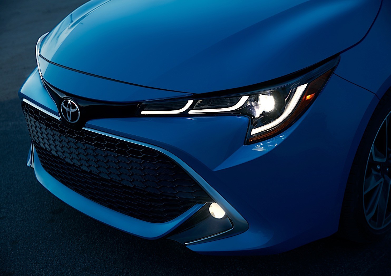 2019 Toyota Corolla Hatchback Arrives in North America at NYIAS ...