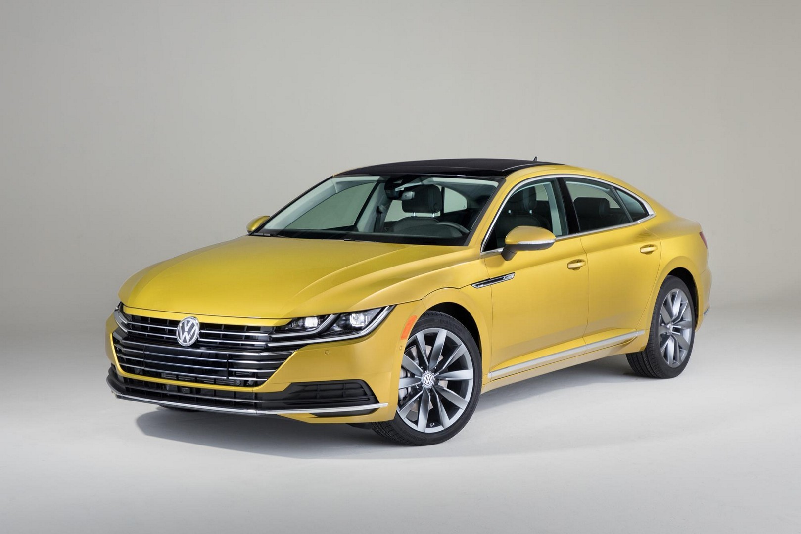 2019 Vw Arteon Flagship Sedan Launched In Chicago Autoevolution