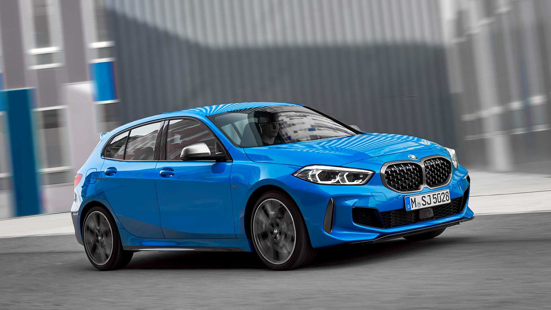2020 BMW 1 Series Hatchback Debuts With 2.0-liter Turbo Engine In M135i ...