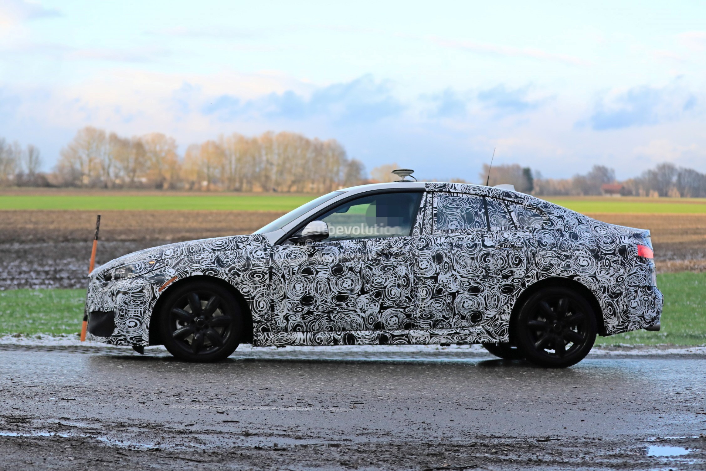 2020 - [BMW] Série 2 Gran Coupé [F44] - Page 6 2020-bmw-2-series-gran-coupe-spied-comes-with-fwd-and-awd_12