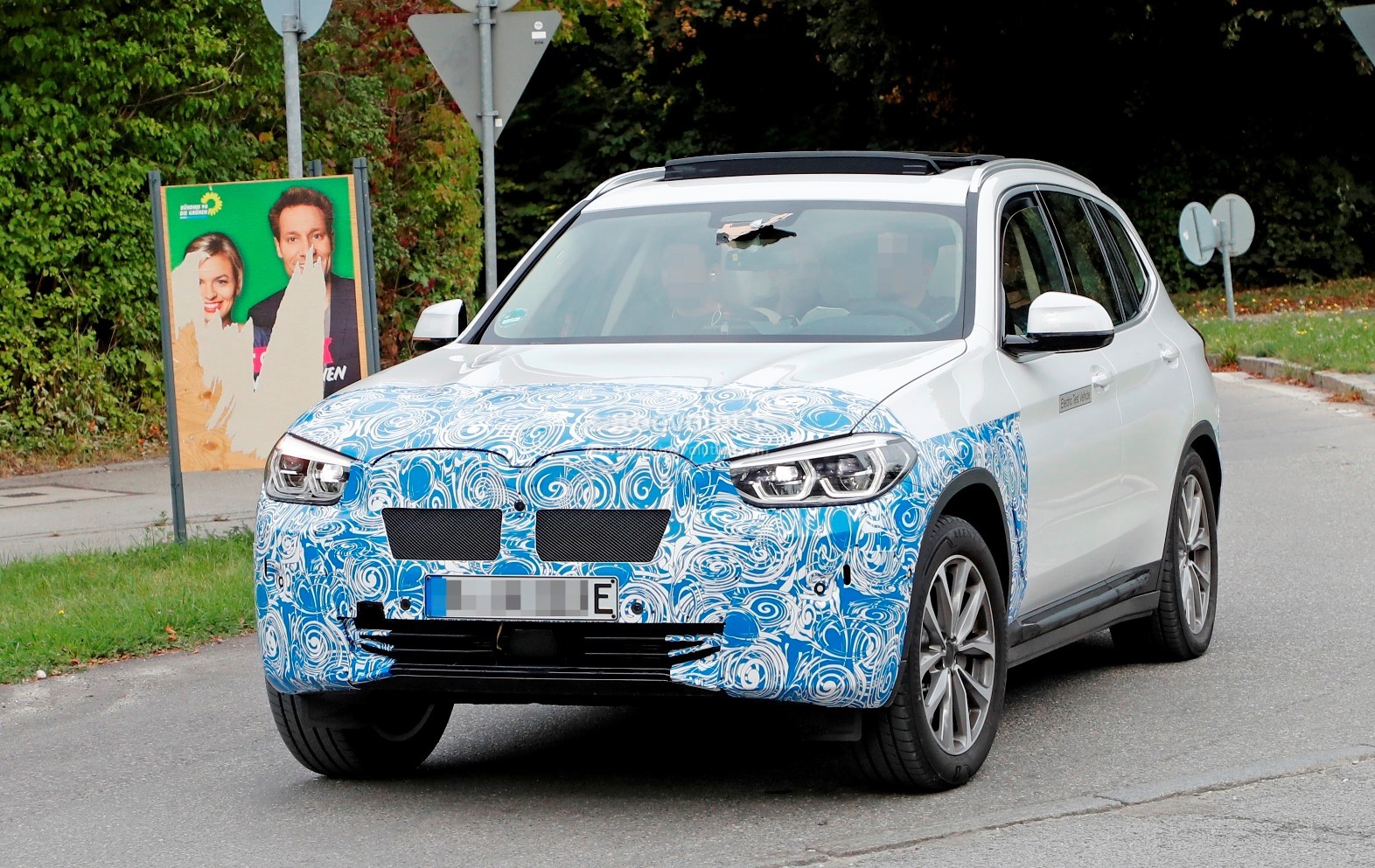 2020 bmw ix3 electric suv spied flaunting yellow wiring obscured camera_9
