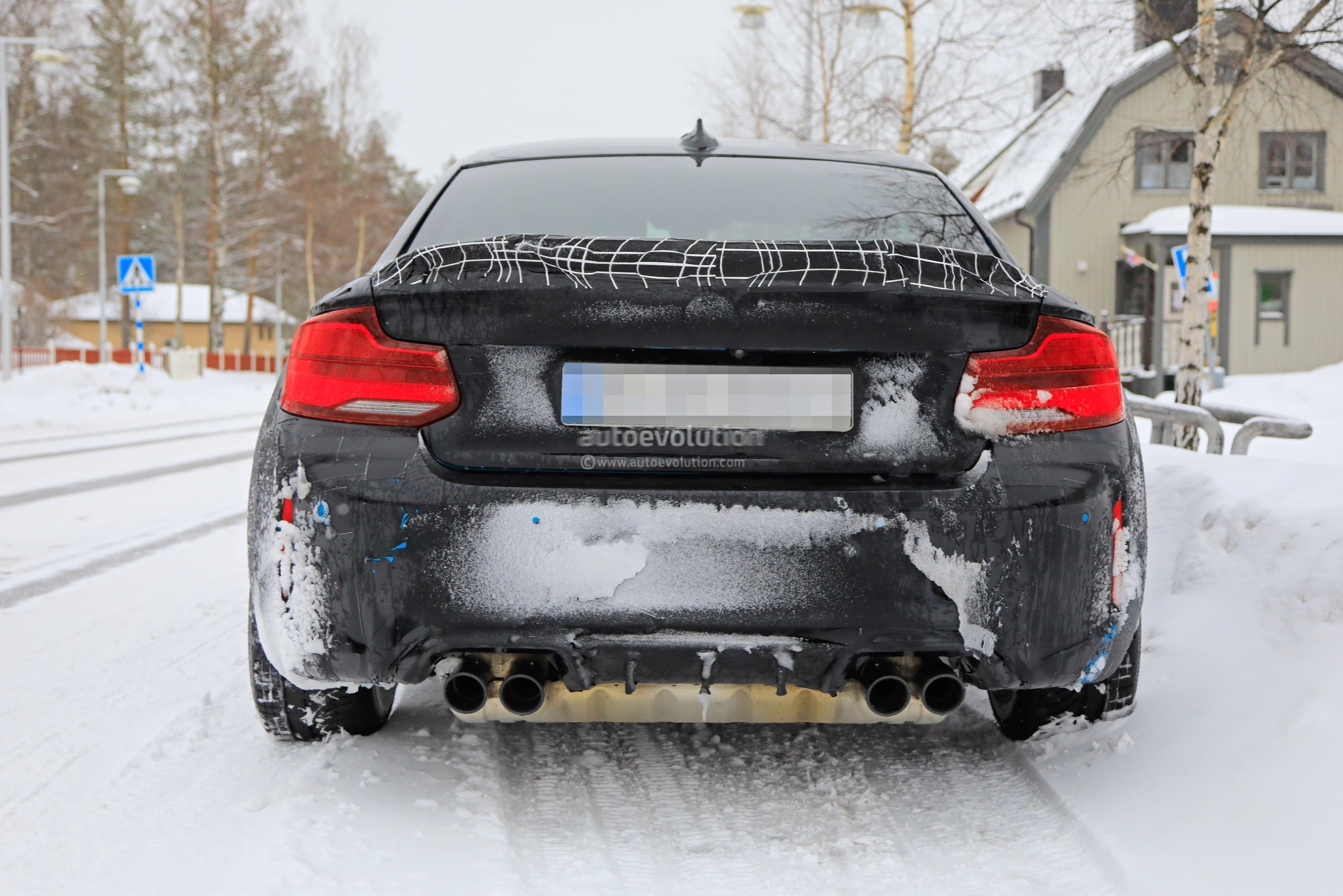 [Imagen: 2020-bmw-m2-cs-spied-with-manual-transmi...pers_6.jpg]
