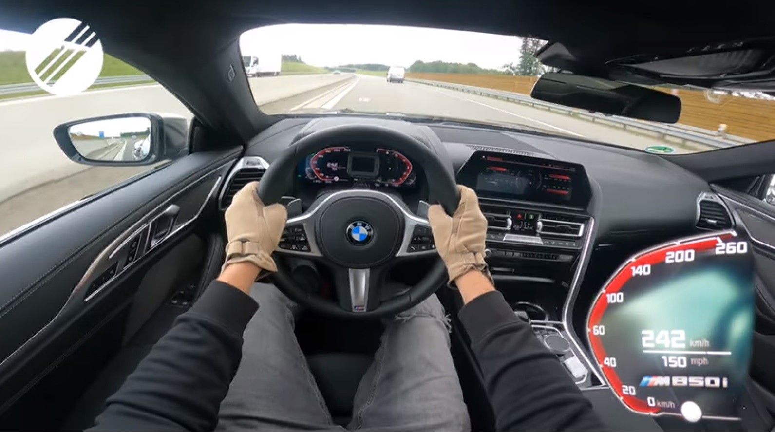 2020 BMW M850i Coupe Goes for Top Speed Run Highway, Begs for Limiter Removal - autoevolution