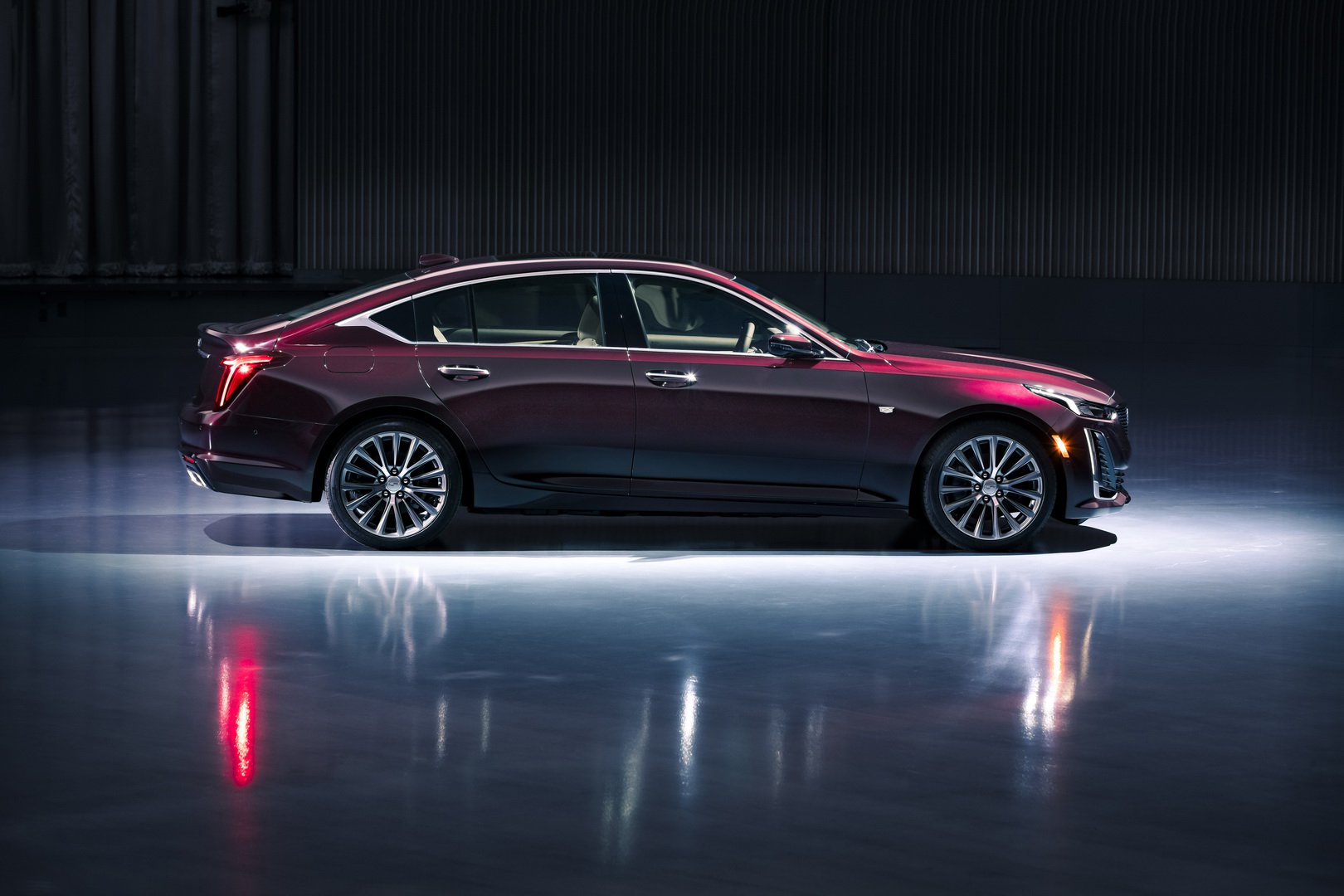 2020 Cadillac CT5 Borrows Styling From Escala Concept ...