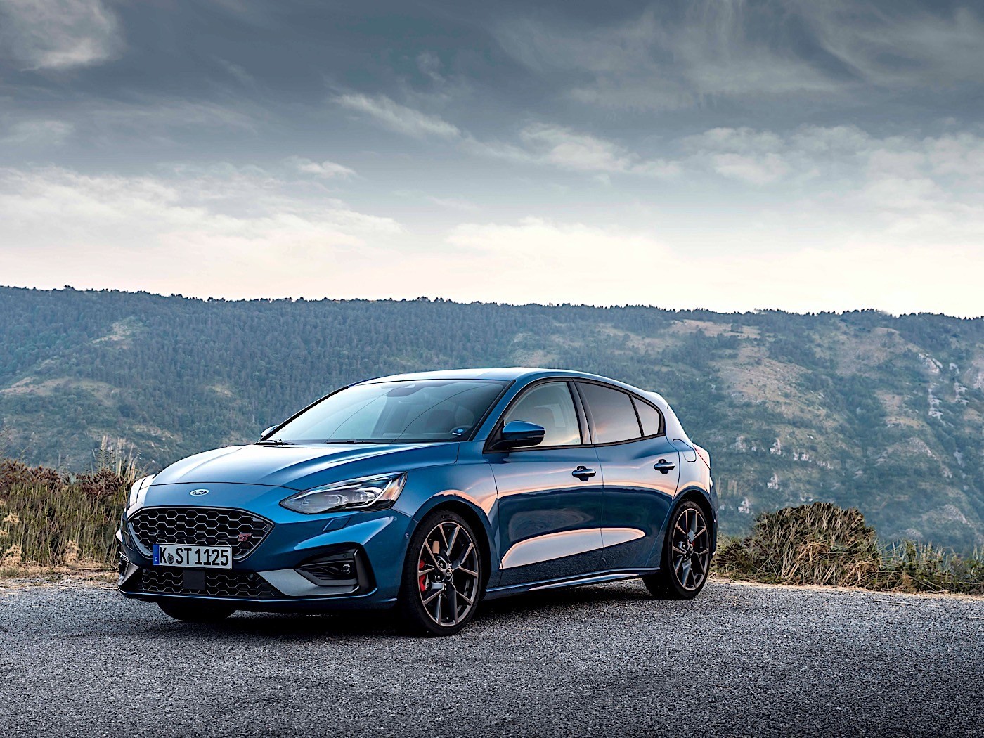 2020 Ford  Focus ST Comes to Goodwood to Show Its Worth 