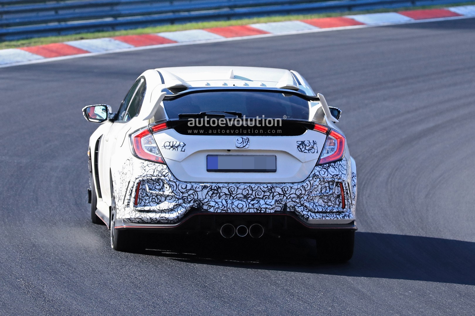 2020 Honda Civic Type R Prototypes Spied at the Nurburgring - autoevolution