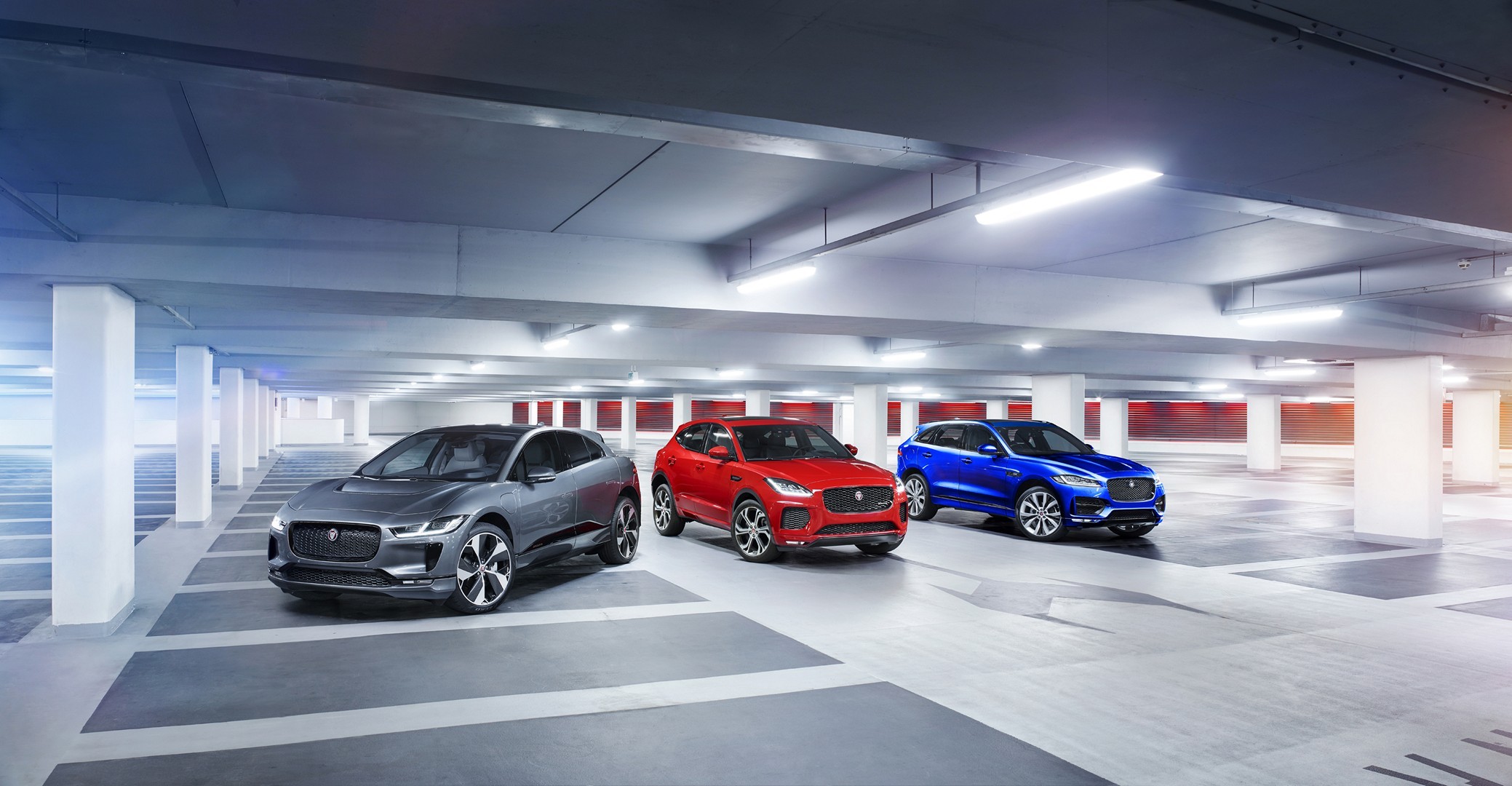 https://s1.cdn.autoevolution.com/images/news/gallery/2020-jaguar-i-pace-update-offers-234-miles-of-range-thanks-to-etrophy-know-how_29.jpg