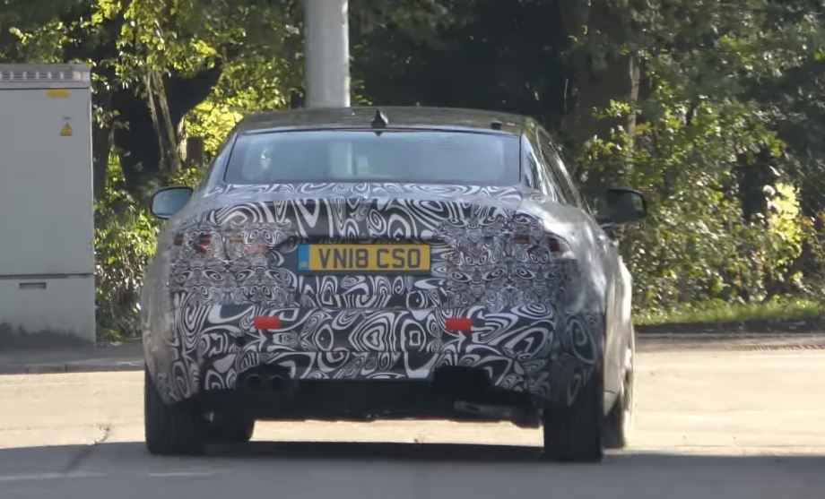 2020 Jaguar XE Shows Up in Traffic, Mild-Hybrid Rumored - autoevolution