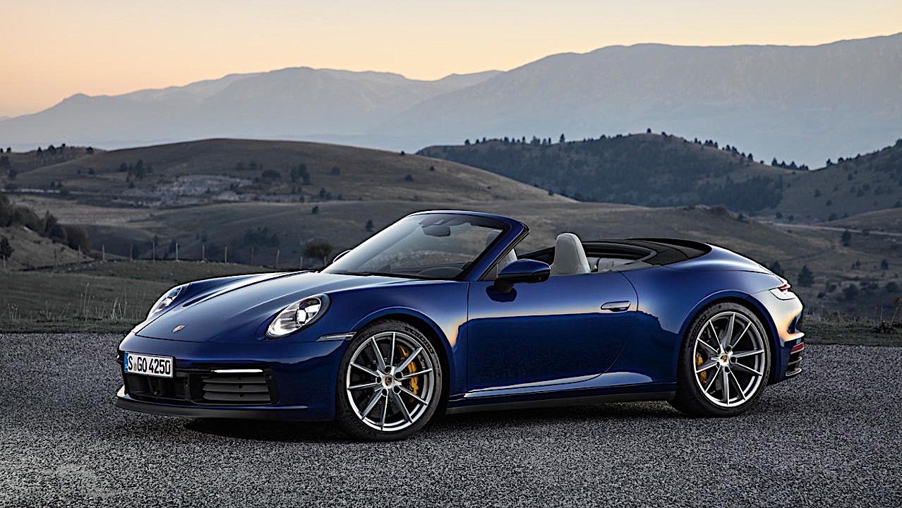 2020 Porsche 911 Cabriolet Spotted Next To Coupe In the