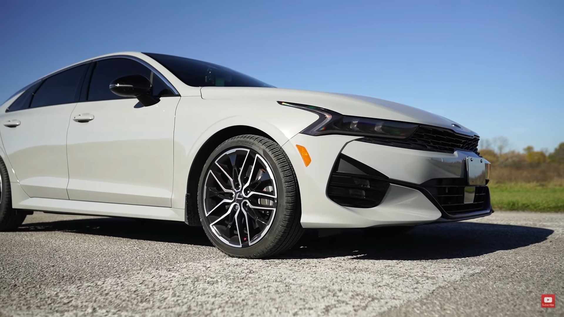 2021 Acura TLX Type S Drags and Rolls Kia K5 GT, One Gets Blown Away ...