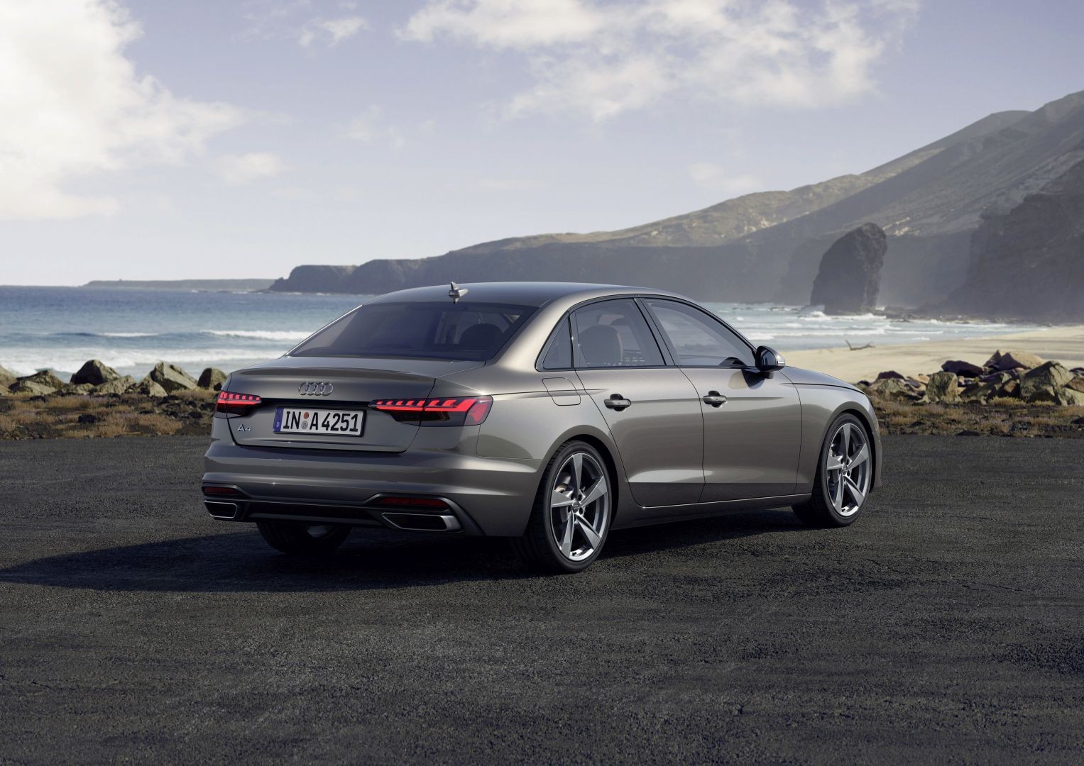2021 Audi A4 Retro-Morphs Into B5, Comes Out Looking 1990s-Delicious -  autoevolution