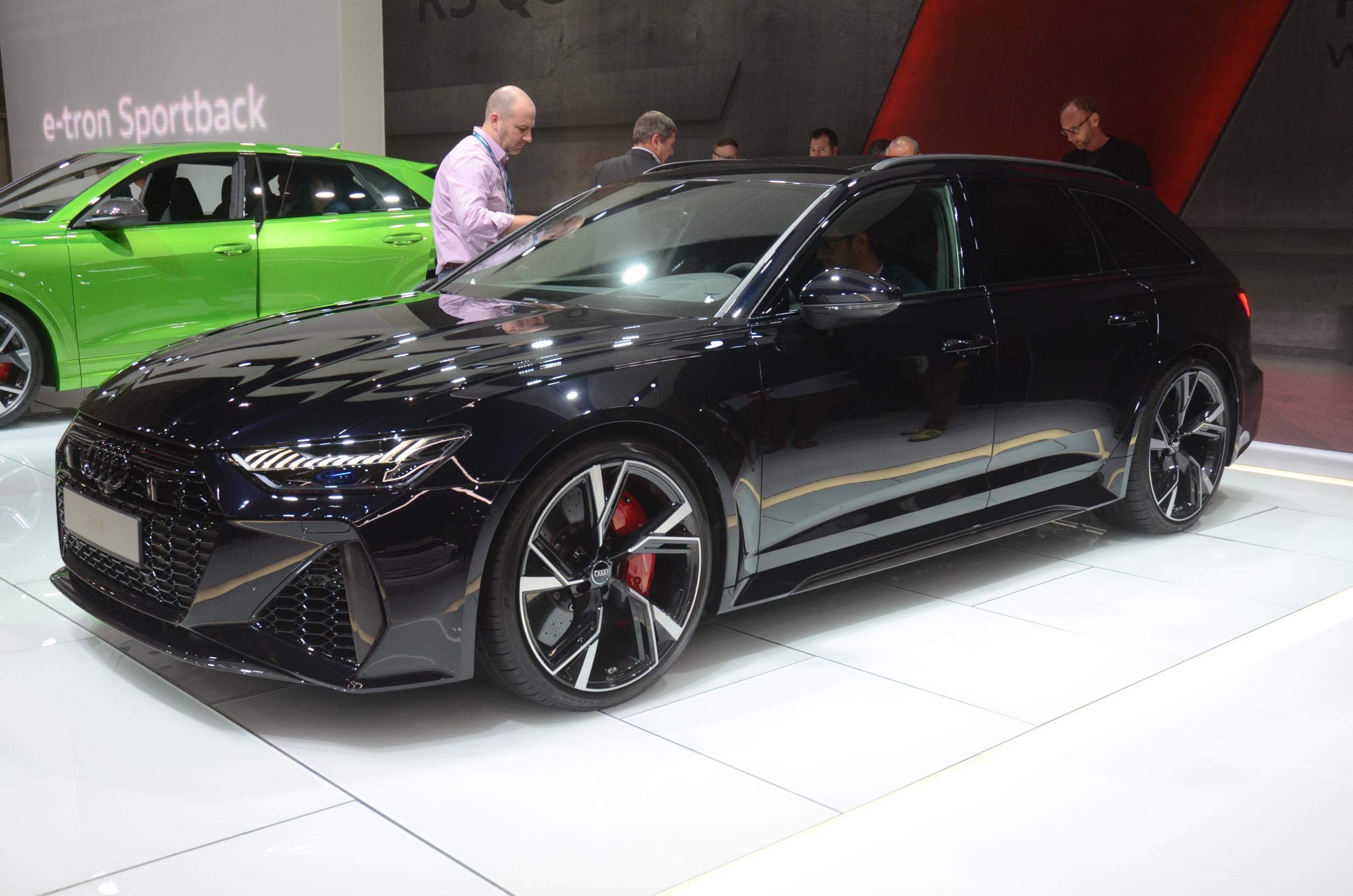 2021 Audi RS6 Looks Like Darth Vader's 600 HP Wagon in Los ...