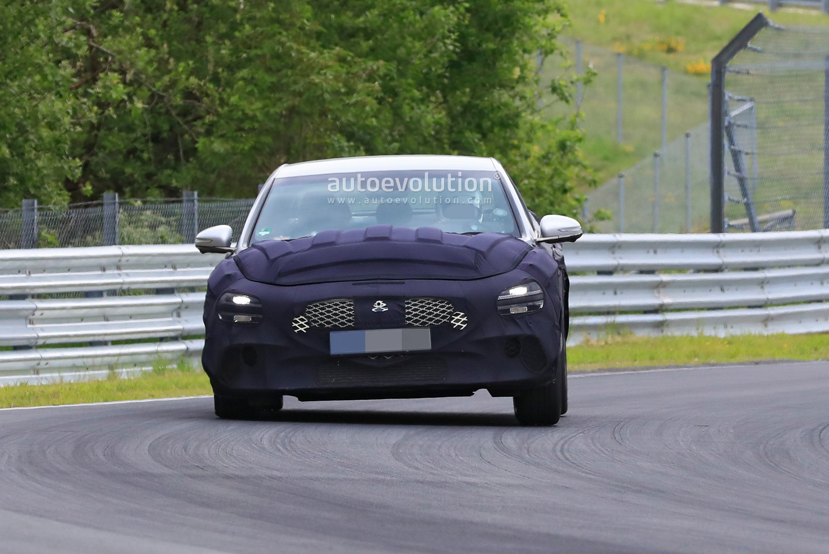 2021 genesis g70 spotted testing 25liter turbo at the