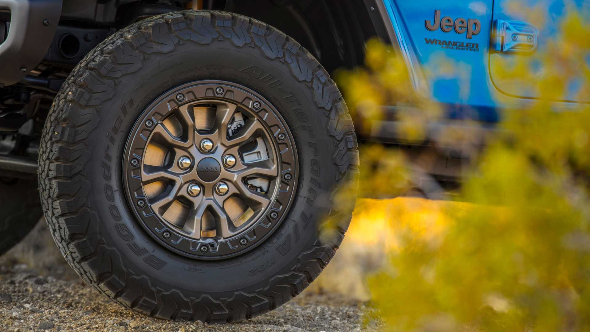 2021 Jeep Wrangler Rubicon 392 HEMI V8 Fuel Economy ...