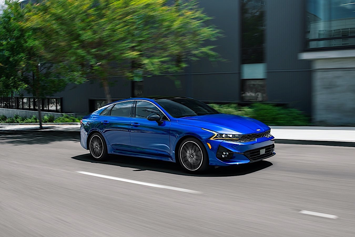 2021 K5 Is the Most Powerful Kia Mid-Size Sedan to Ever Walk This Earth ...