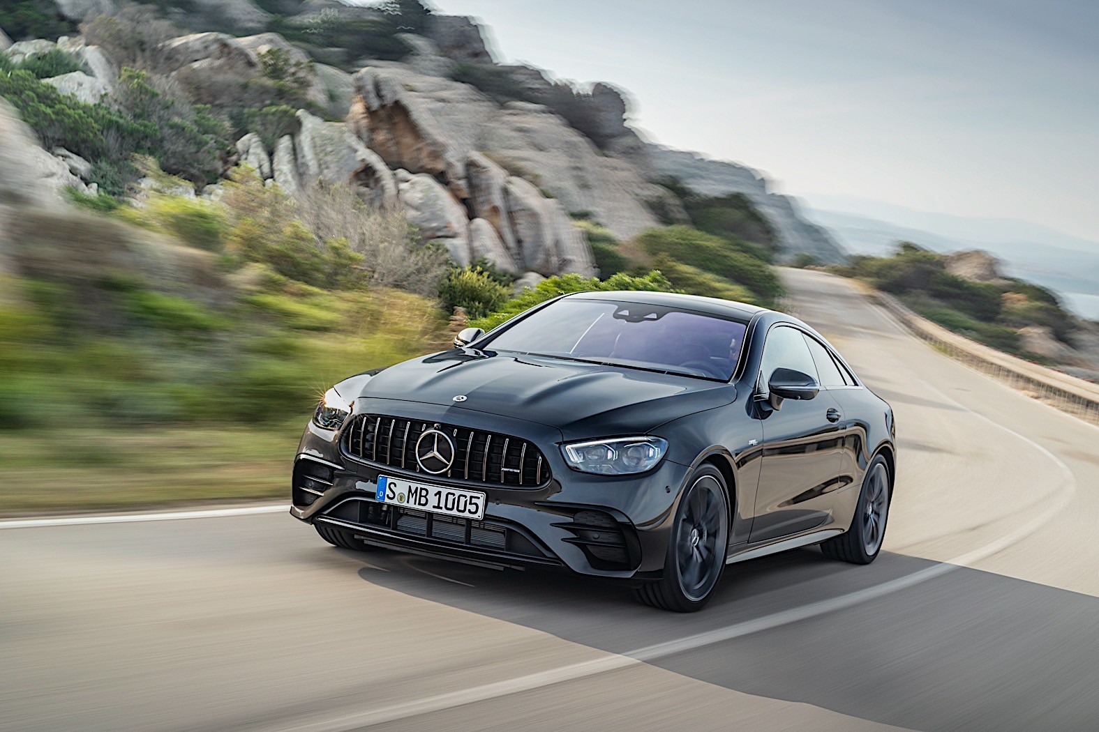 2021 Mercedes-AMG E 53 Coupe and Cabrio Get a New Face ...