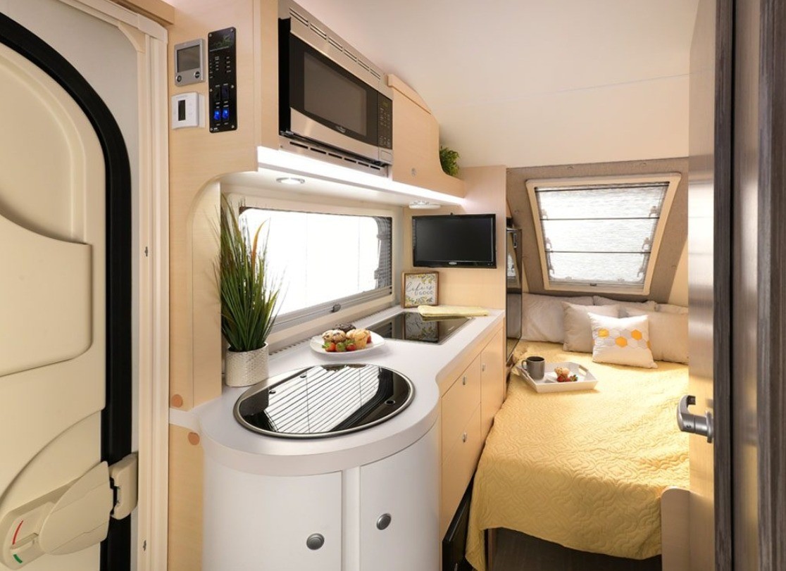 2021 Tab 400 Teardrop Trailer Is Mindfully Filled With The Amenities Of Home Autoevolution