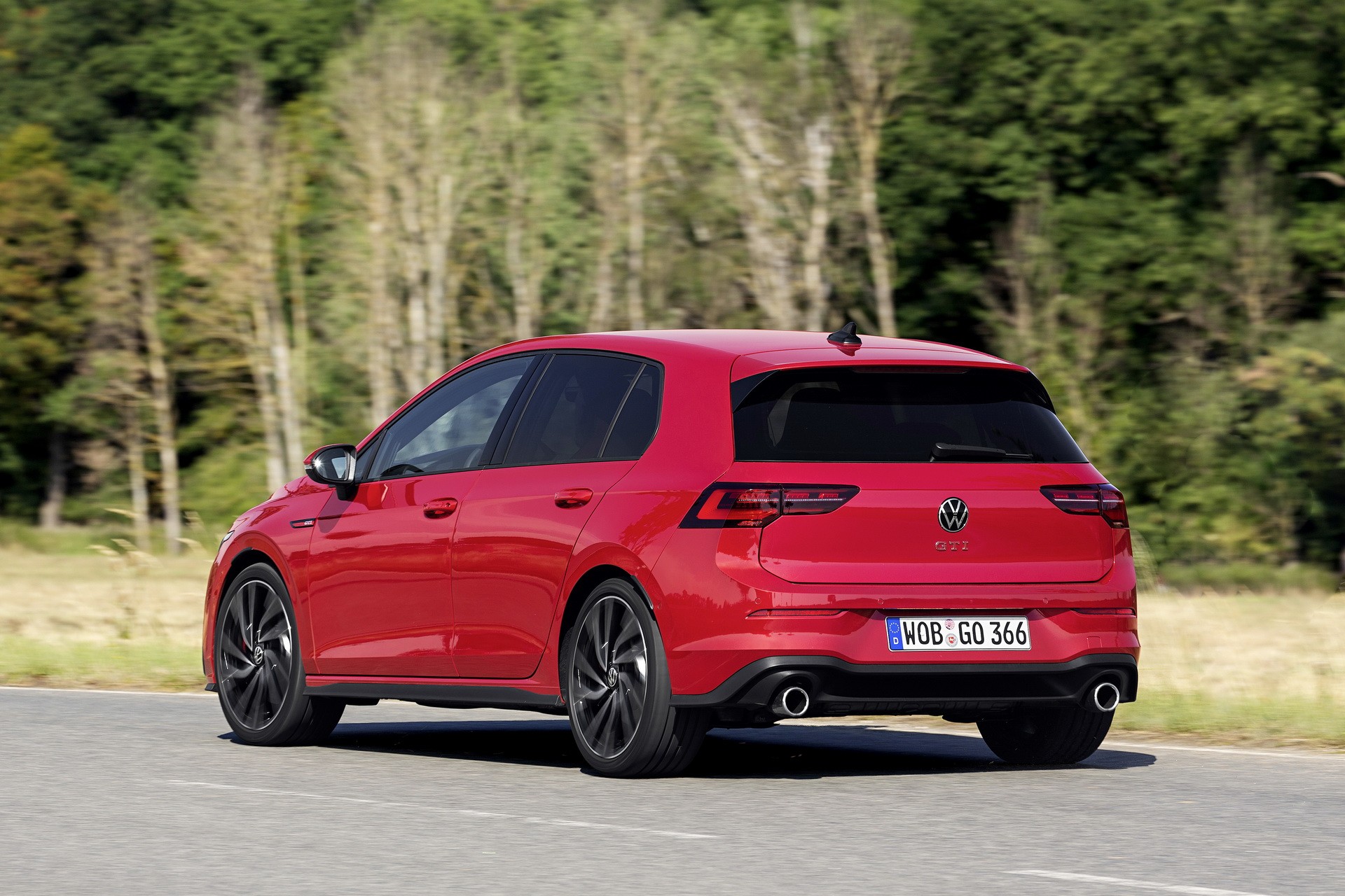 2021 Volkswagen Golf 8 GTI Takes First Sports Exhaust to the Autobahn