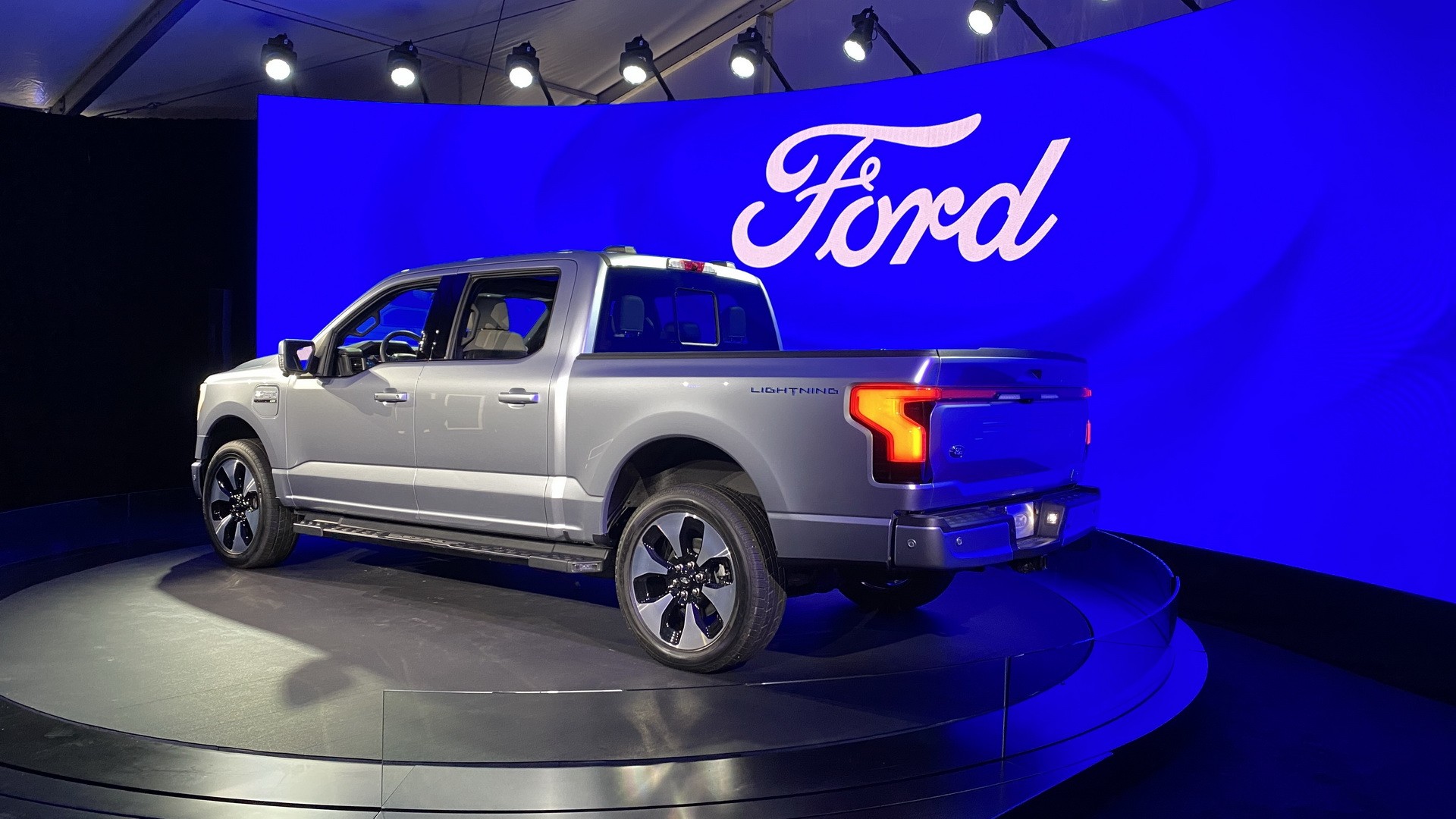 2022 Ford F 150 Lightning Went To Chicago And Unexpectedly Flew Under