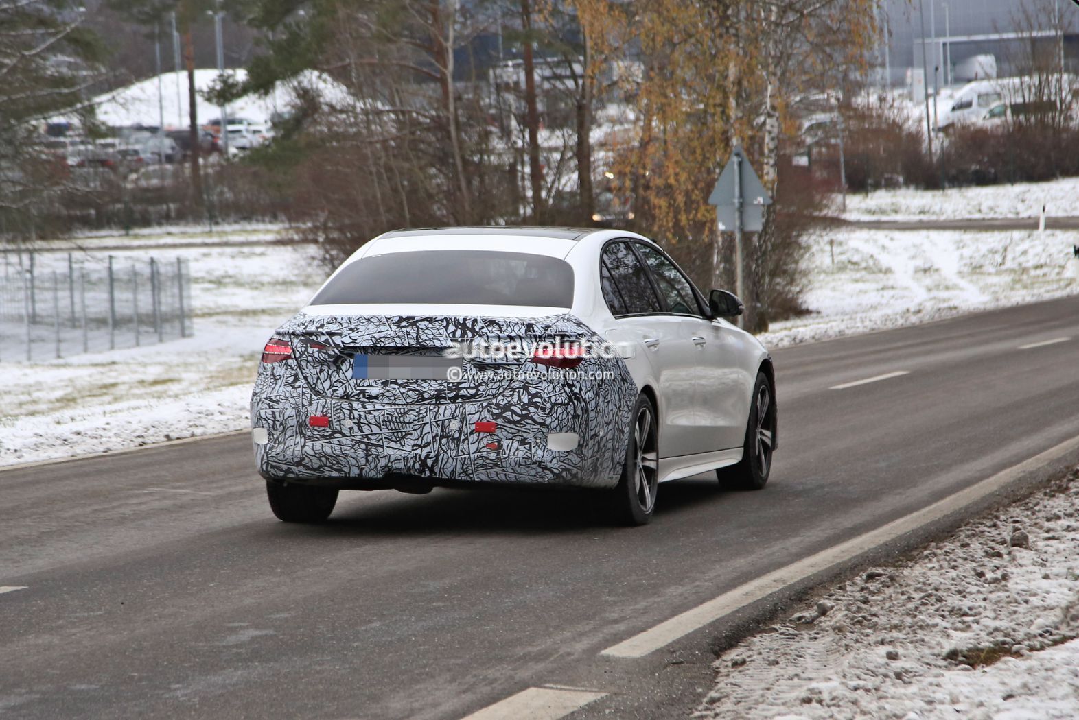 2022 Mercedes-Benz C-Class W206 Prototype Shows Up Naked in