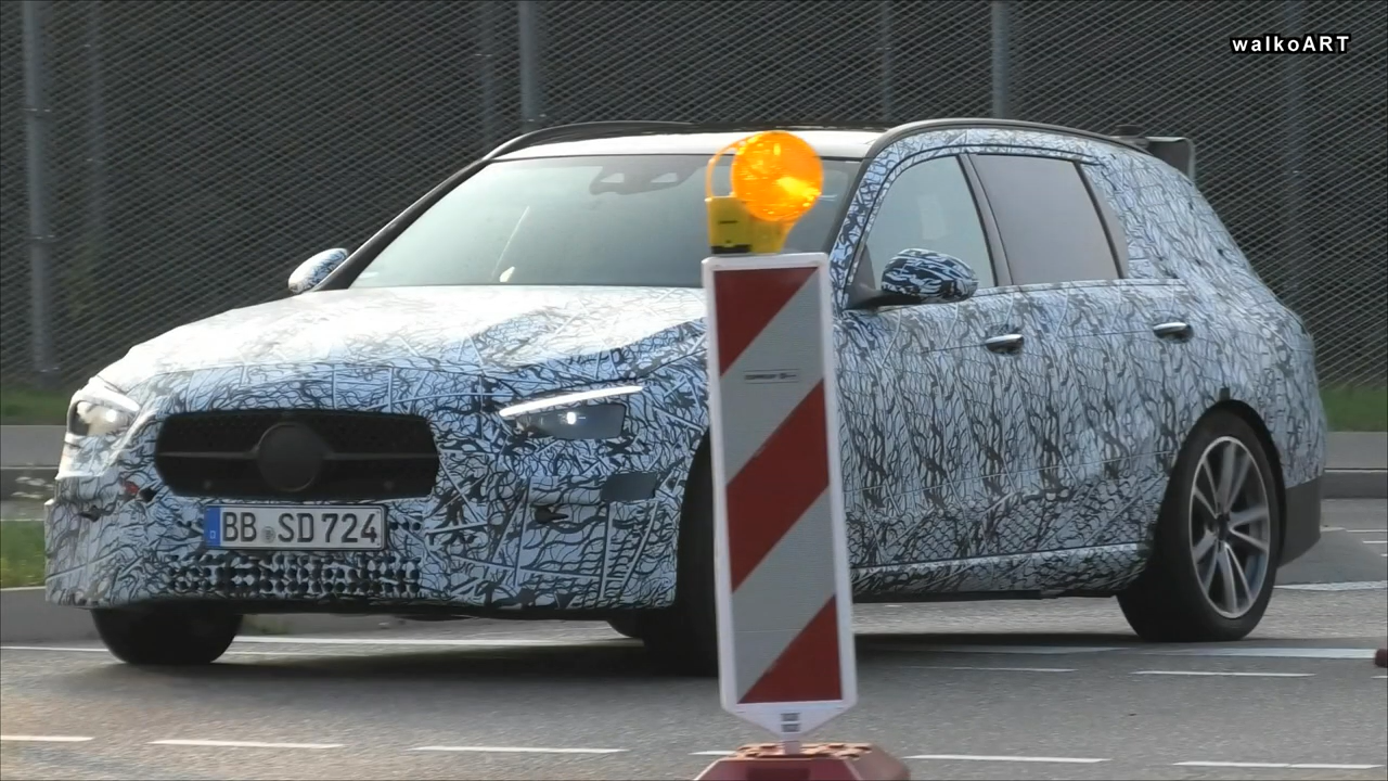 2022 Mercedes-Benz C-Class Sedan Gives Off Miniature S-Class Vibes In  Latest Spy Photos