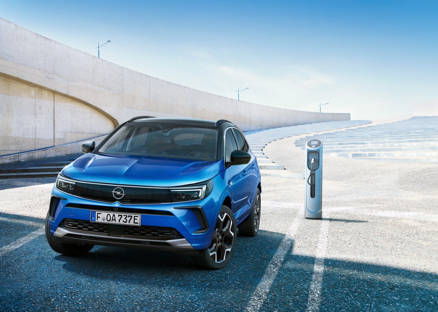 2022 Opel Grandland Crossover Breaks Cover With Updated Looks, Brand-New  Tech - autoevolution
