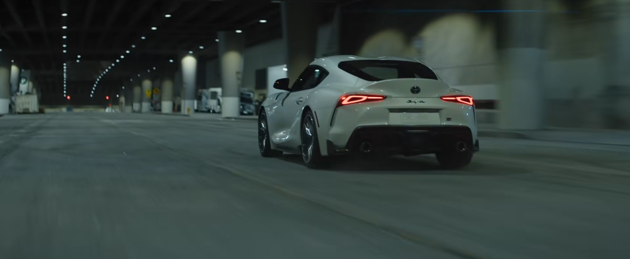 2022 GR Supra U.S. Commercial Is a Tale of Haze and Shopping autoevolution
