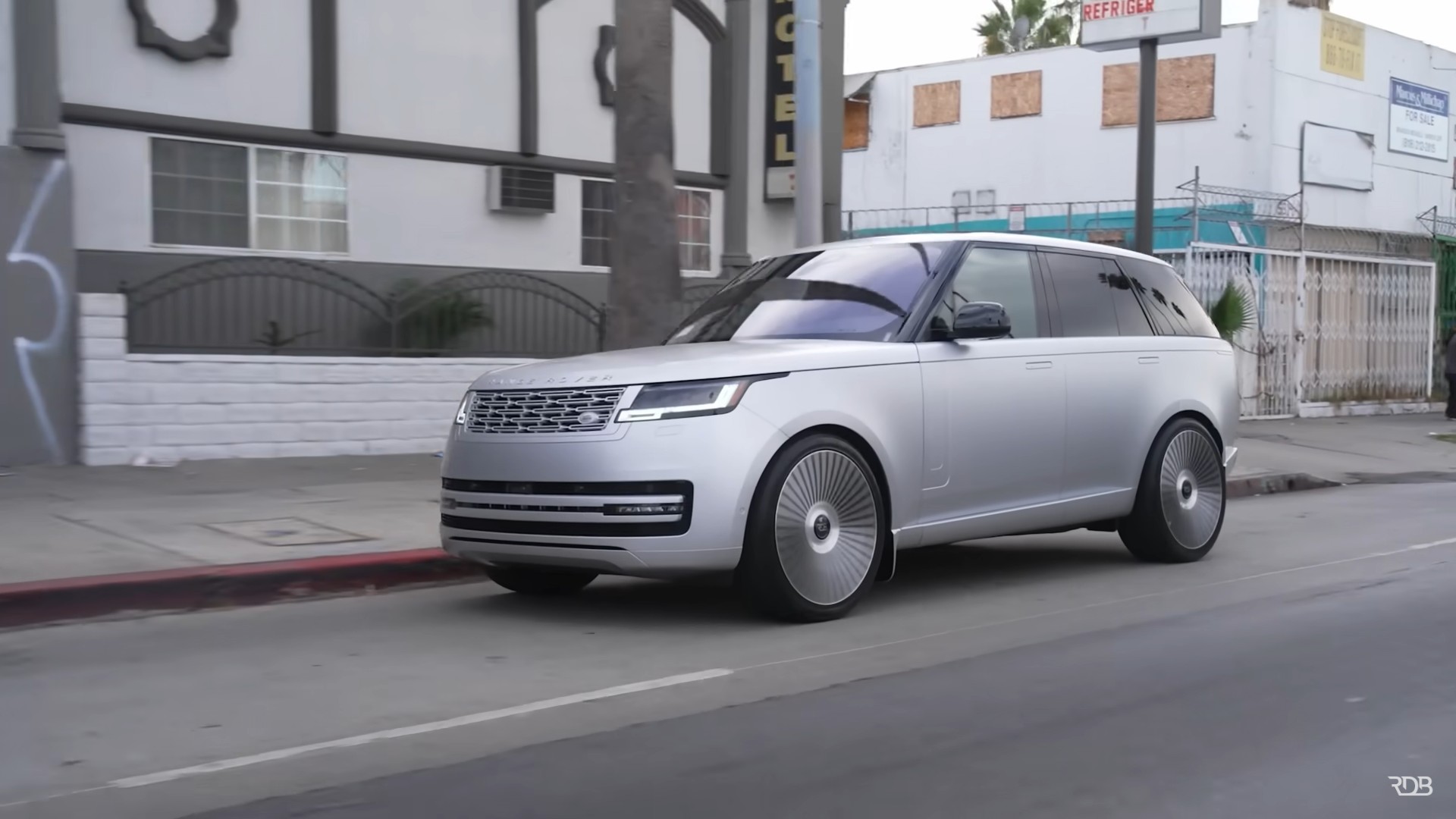 2023 Range Rover Flaunts Posh Satin Silver ‘Aluminum’ Wrap and Brushed