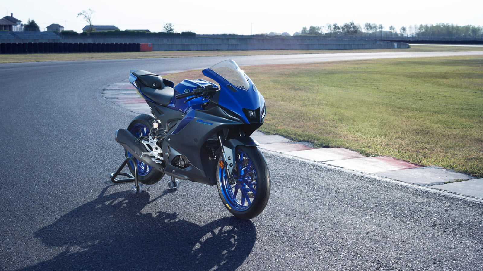 2023 Yamaha R125 Is the Ultimate Starter Weapon, Now With
