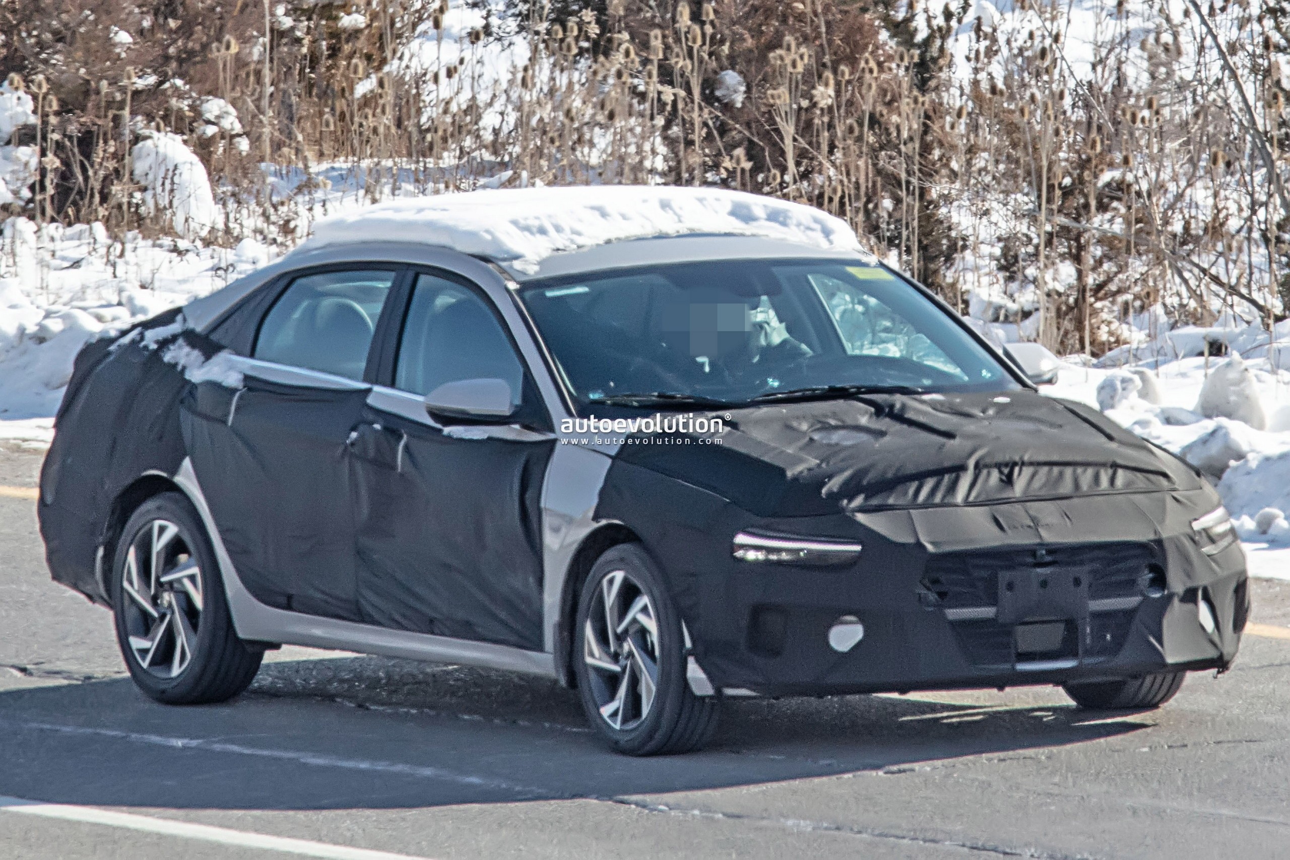 2024 Hyundai Elantra Leaked Photos Reveal Sharper Design Cues, Debut Imminent autoevolution