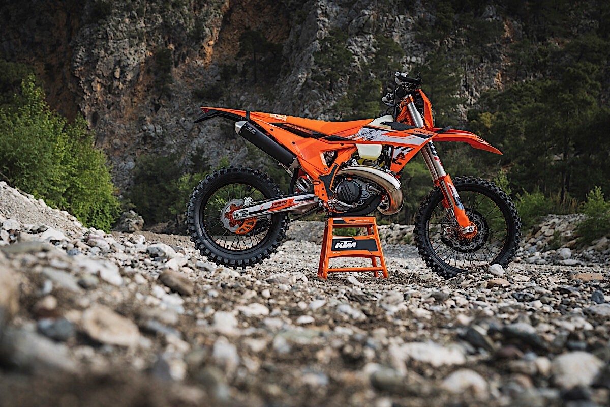 2024 KTM 300 EXC Hardenduro Is Now the King of TwoWheelers Going Over