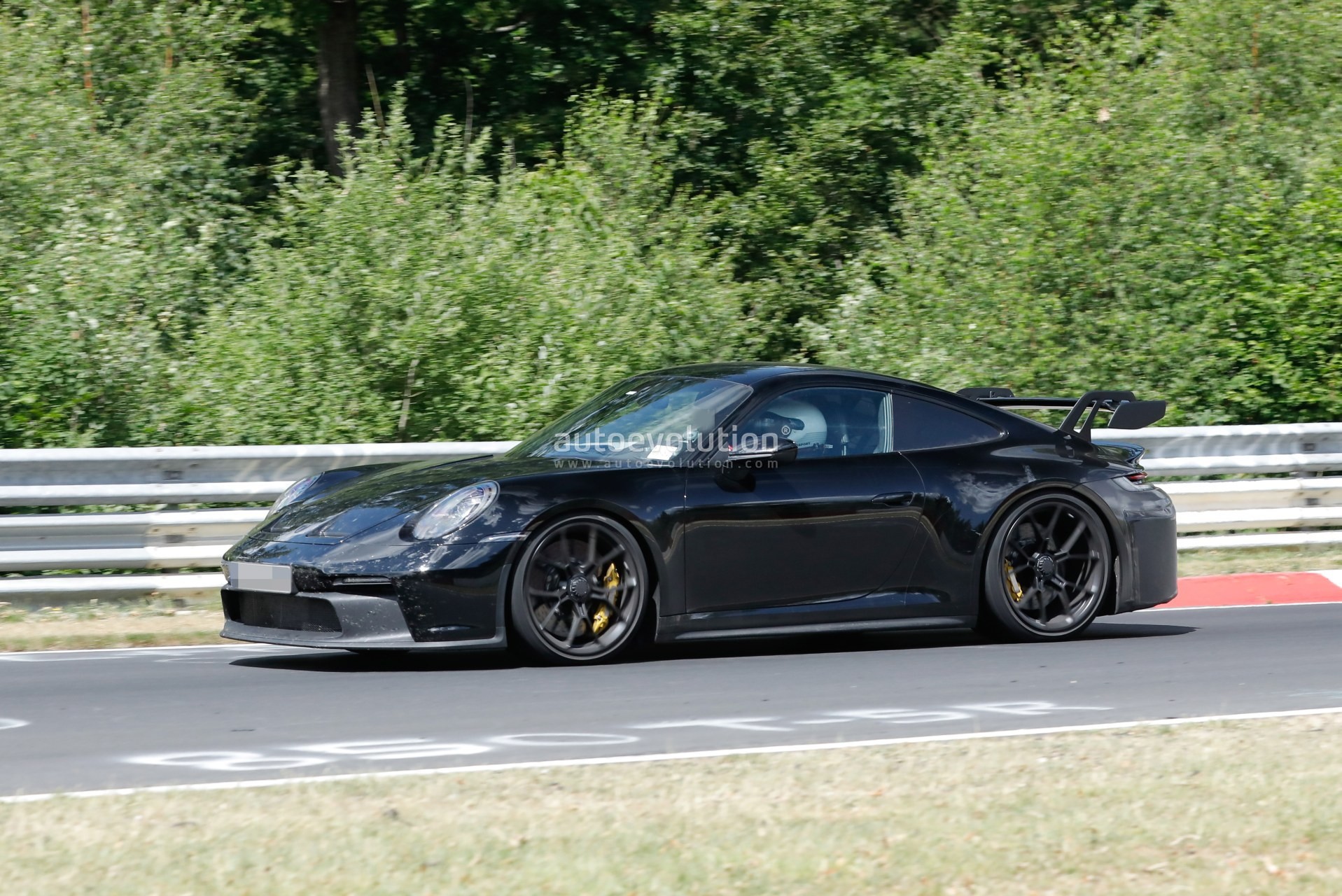 2024 Porsche 911 GT3 Facelift Spied for the First Time, Hits the Ring