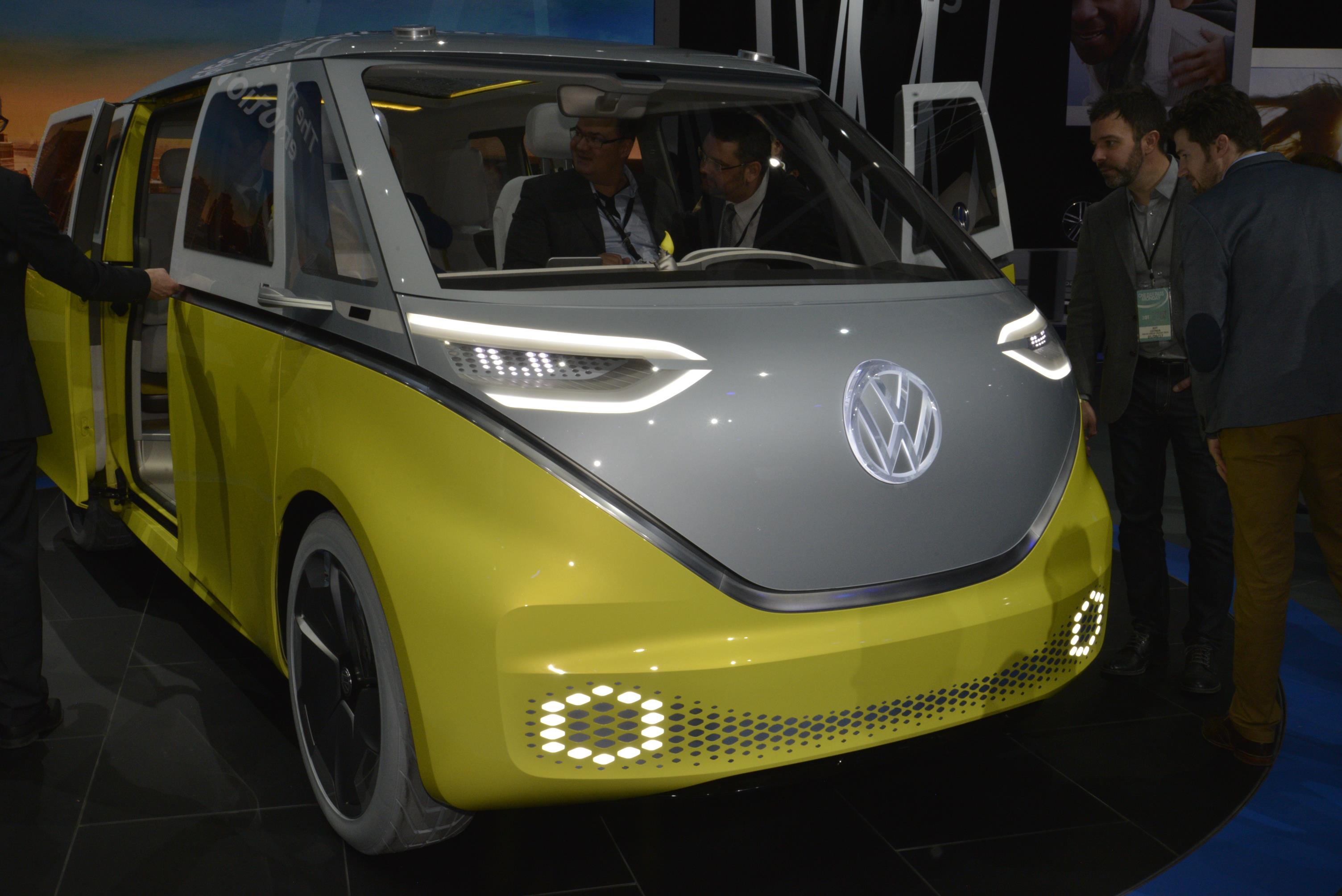 2024 Volkswagen ID.Buzz Electric Bus Going on Sale in America in 2023 ...