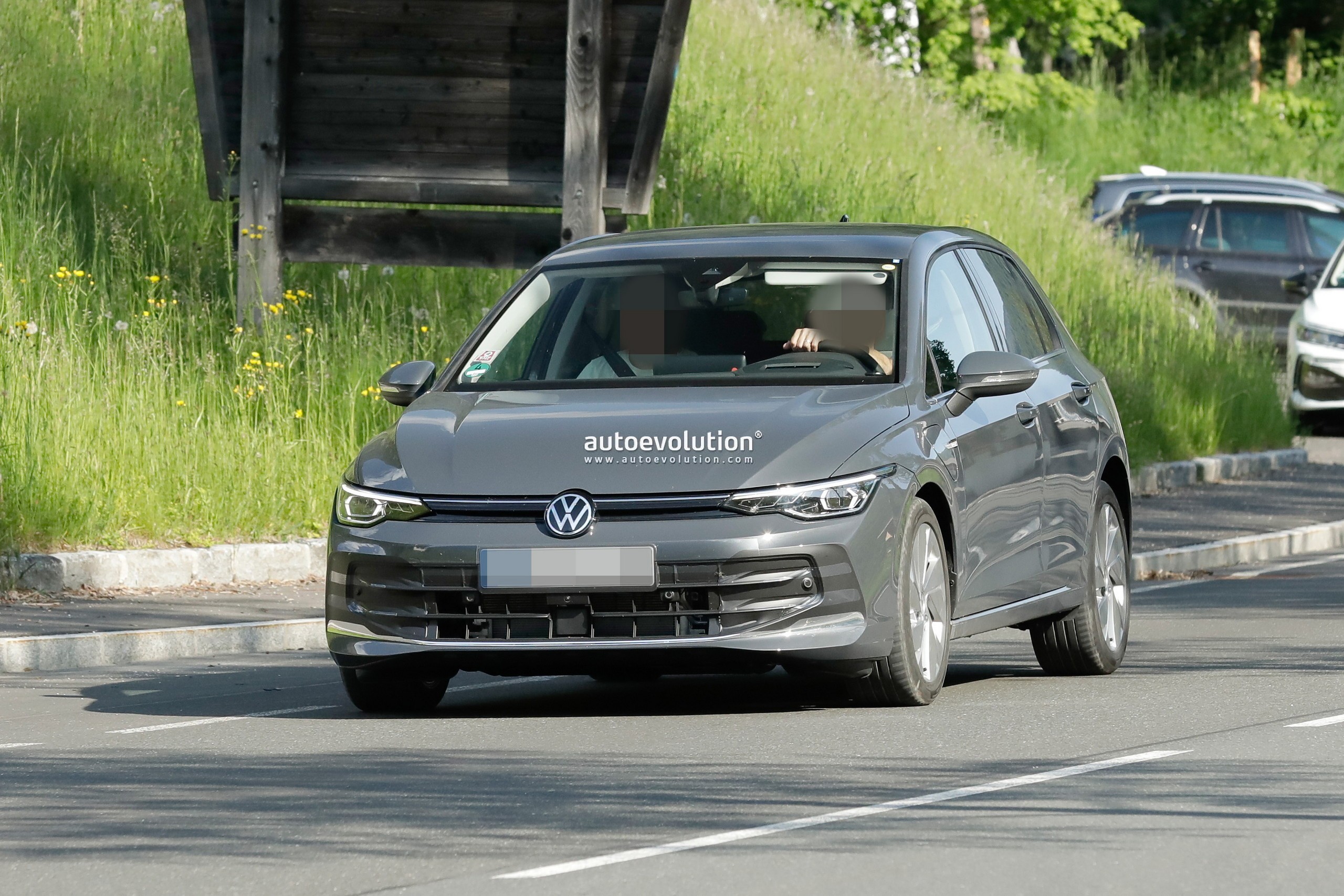 2024 Vw Golf Caught Undisguised Facelifted Hatch Shows Big Infotainment Screen 9 