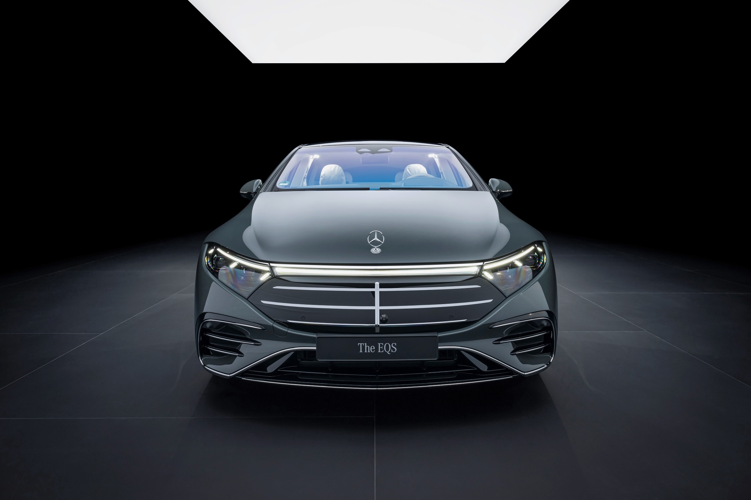 2025 Mercedes-Benz EQS Sedan Flaunts Revised Styling, Larger Battery ...