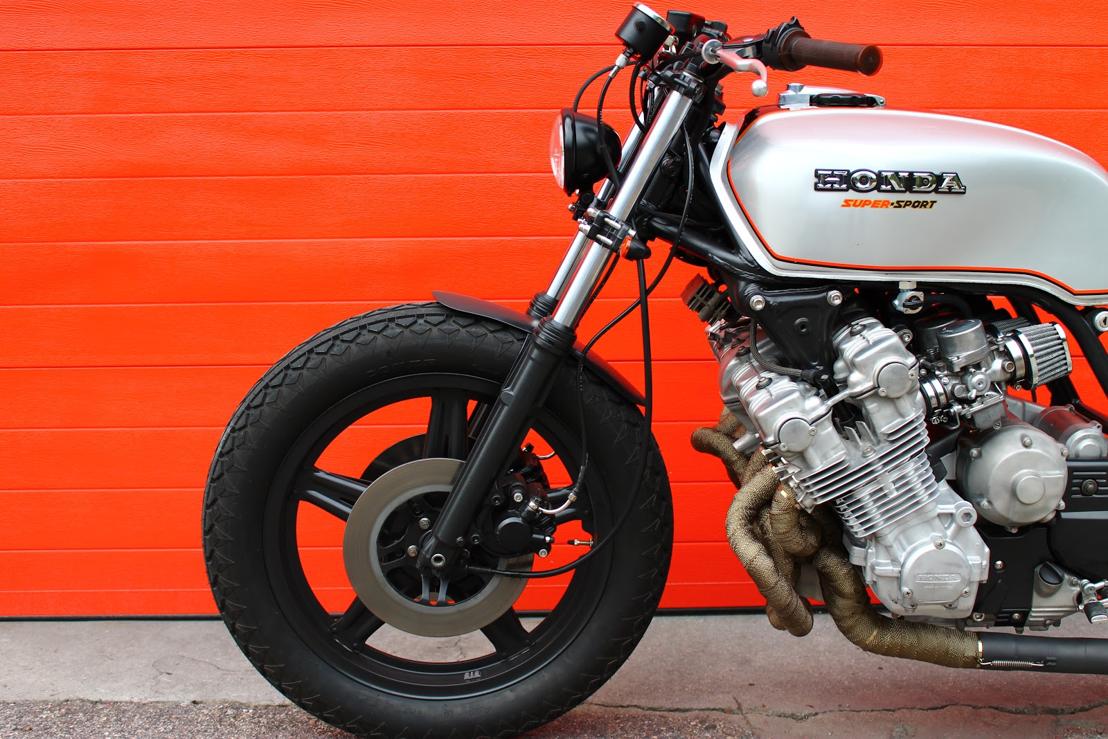 6-Cylinder Honda CBX1000 by Tarmac Custom Motorcycles - autoevolution