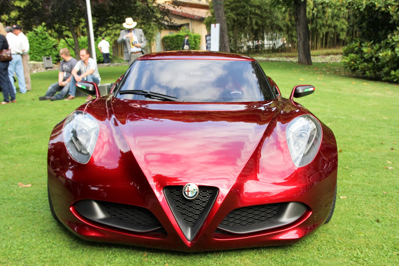 alfa romeo 4c displayed at villa deste in all its glory photo gallery_2