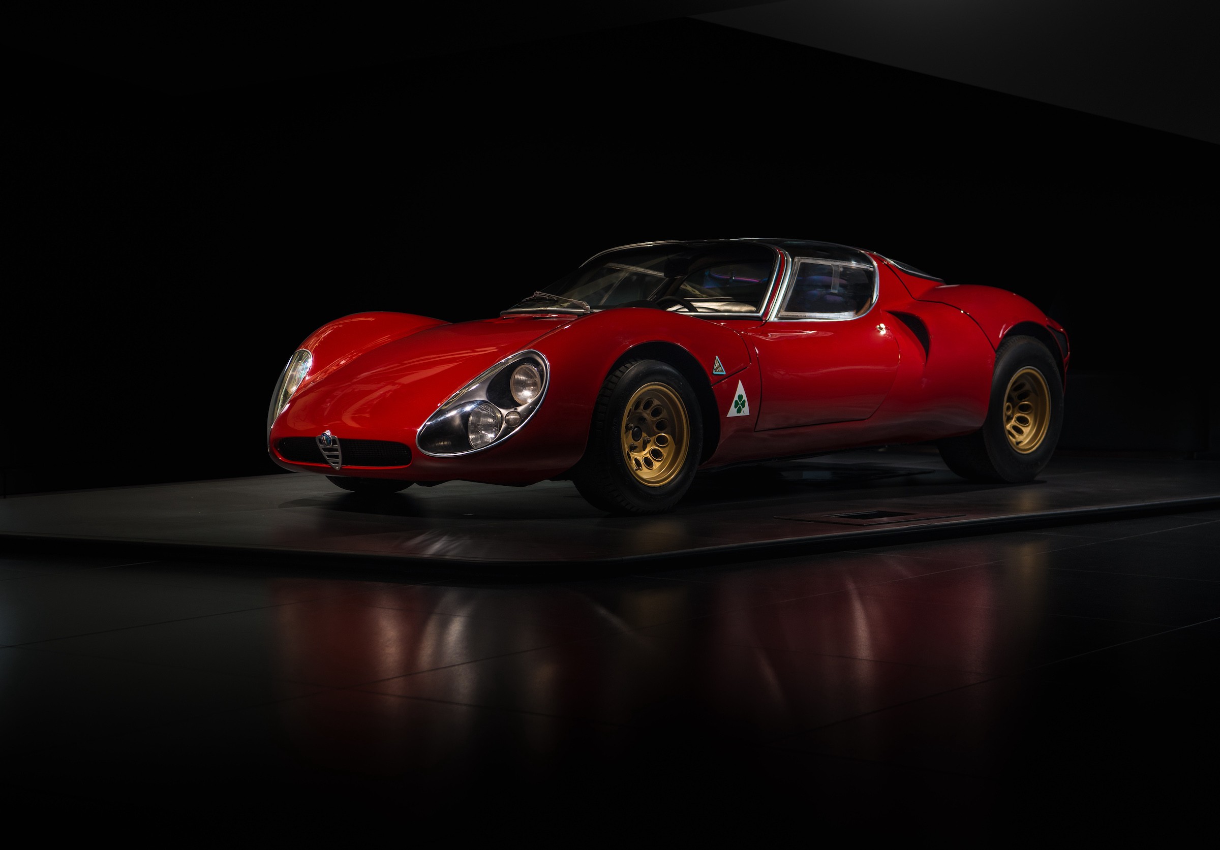 Alfa Romeo Teases Potential Limited Run 6C Sports Car