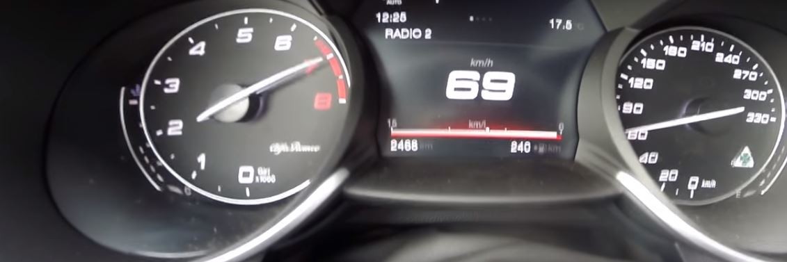 Alfa Romeo Giulia Q Top Speed Test on Autobahn Leads to 182 MPH/293 KM/H Sprint autoevolution